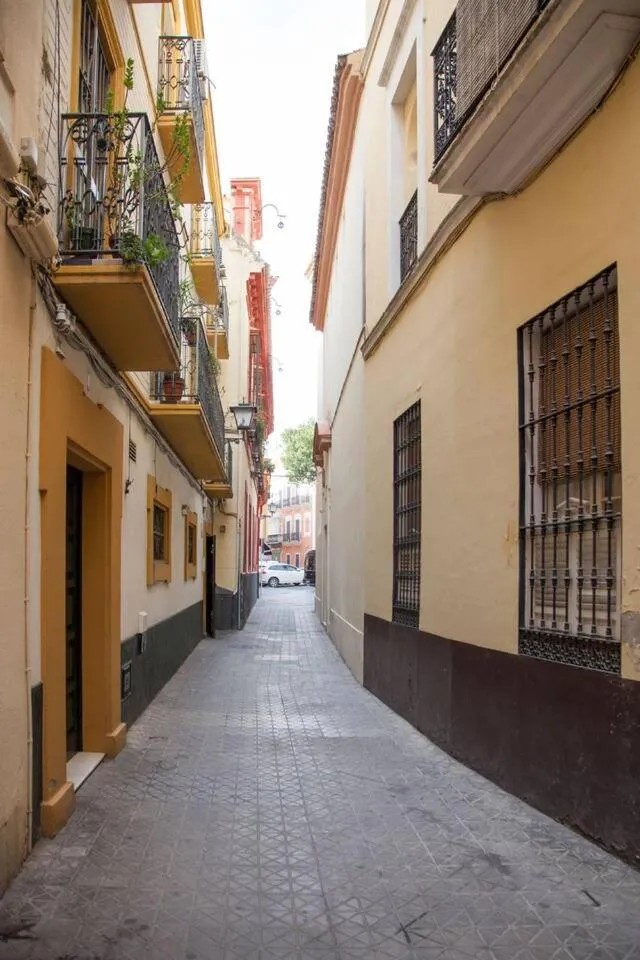 Property building in Apartamento Descalzos