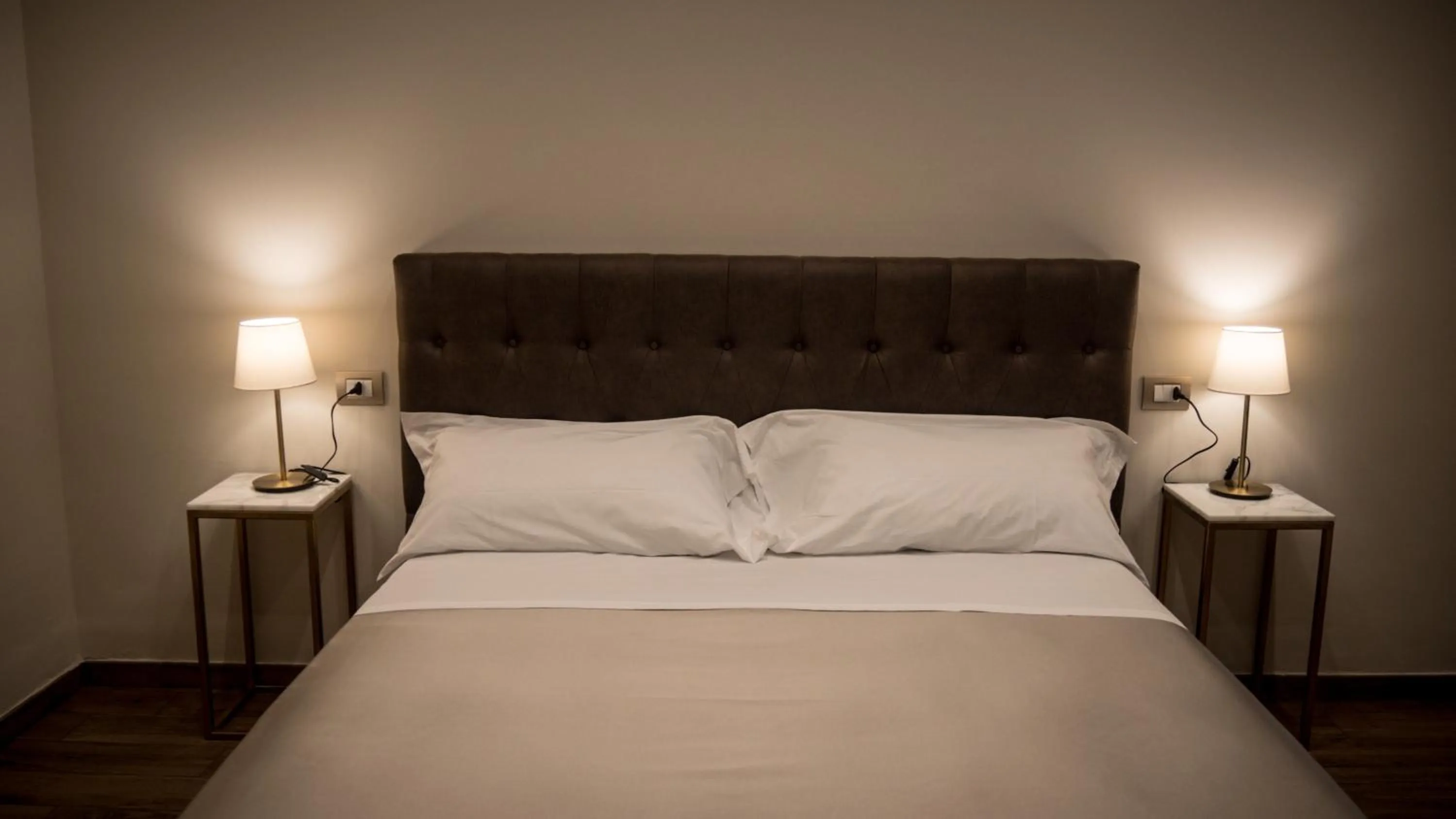 Bedroom, Bed in TOLEDO CLASS