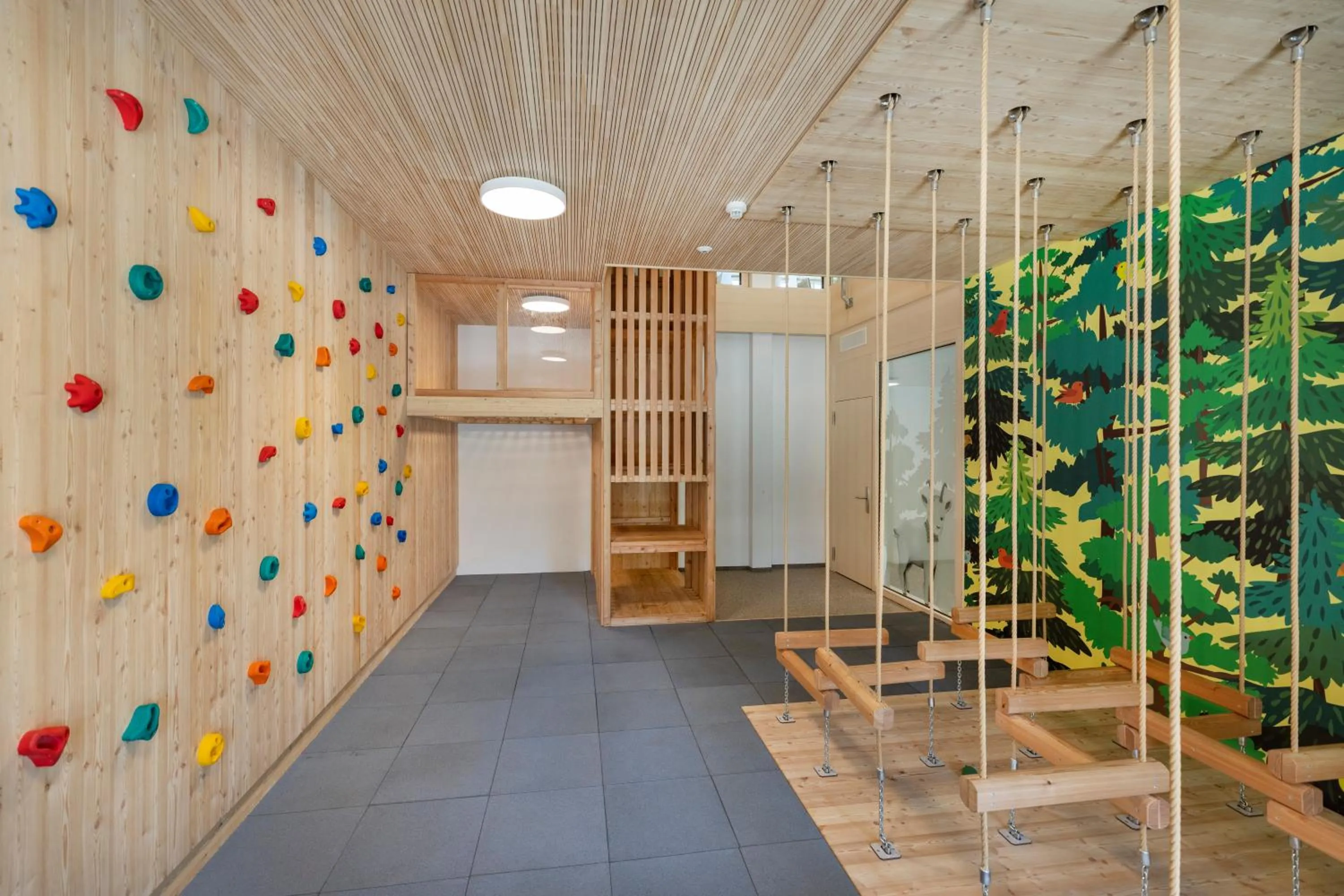 Game Room in JUFA Hotel Savognin