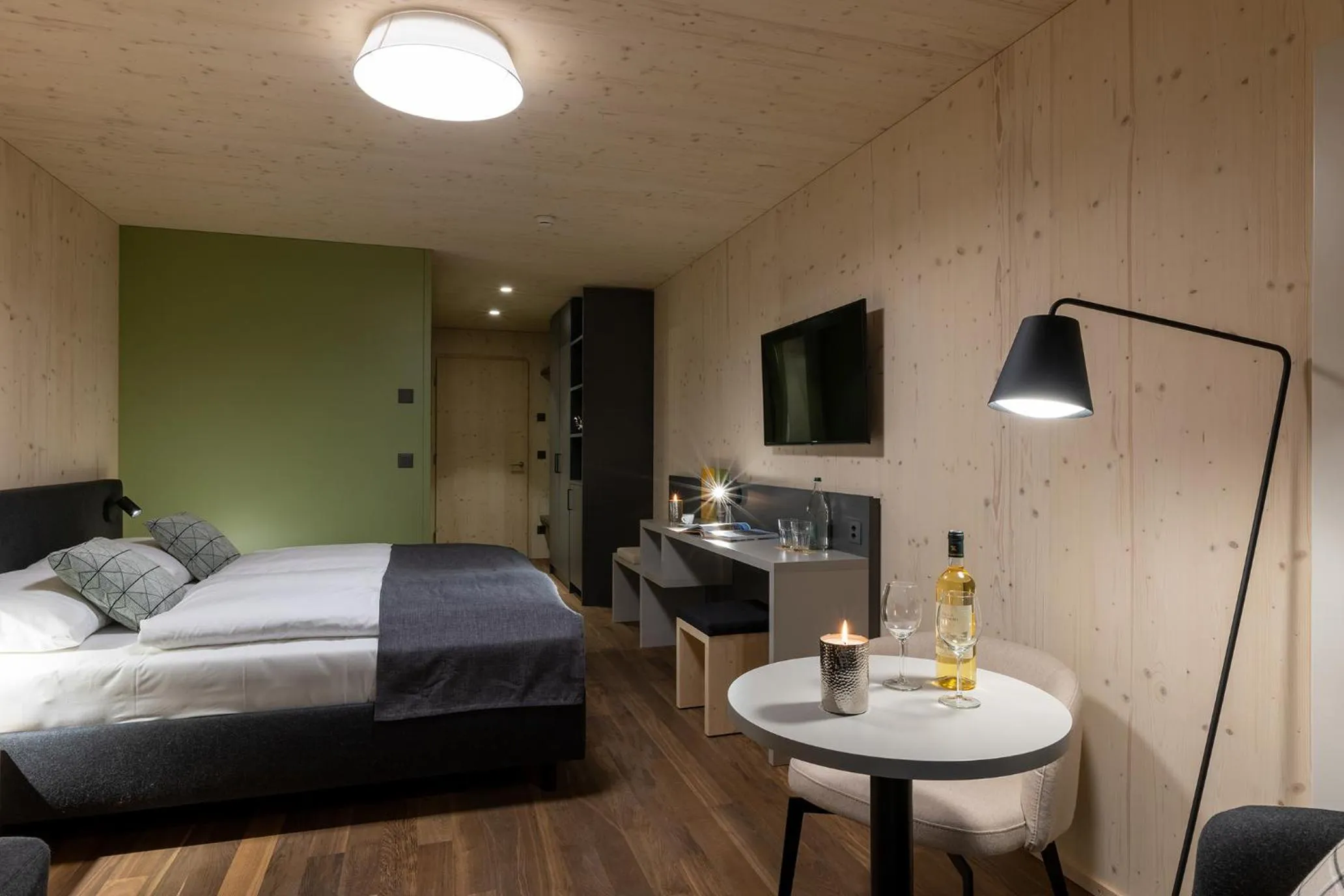 Photo of the whole room, Bed in JUFA Hotel Savognin