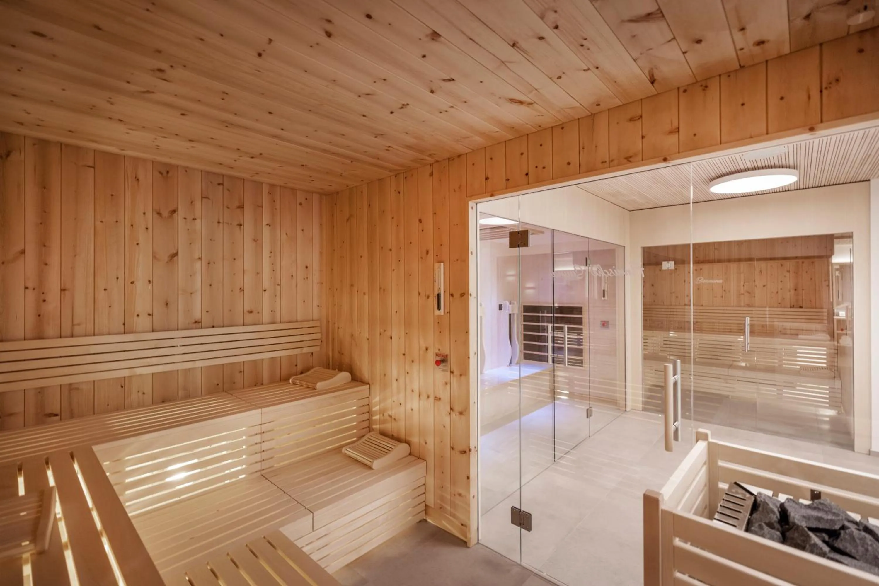Sauna in JUFA Hotel Savognin