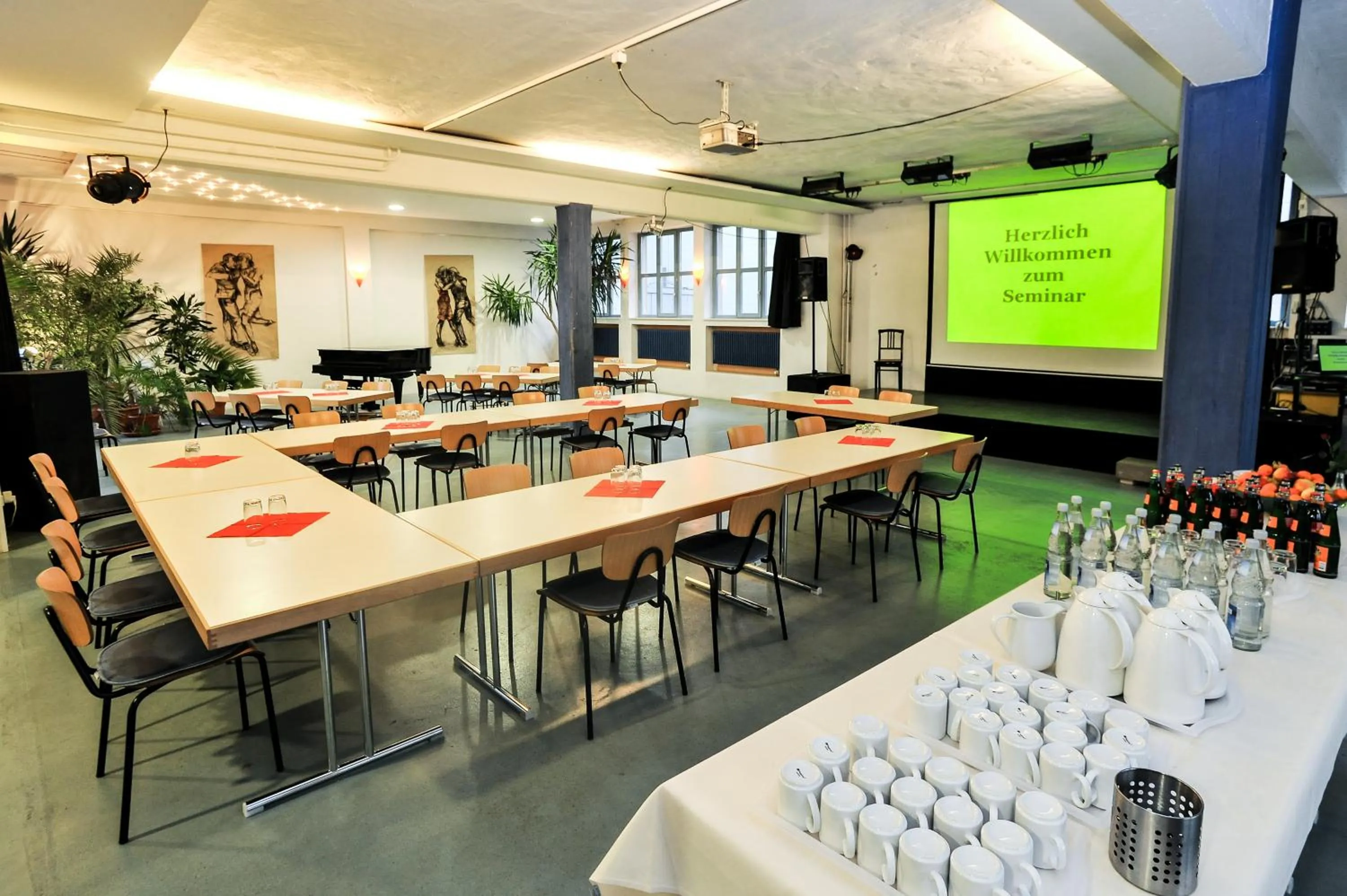 Restaurant/places to eat in Gästehaus abz Stuttgart