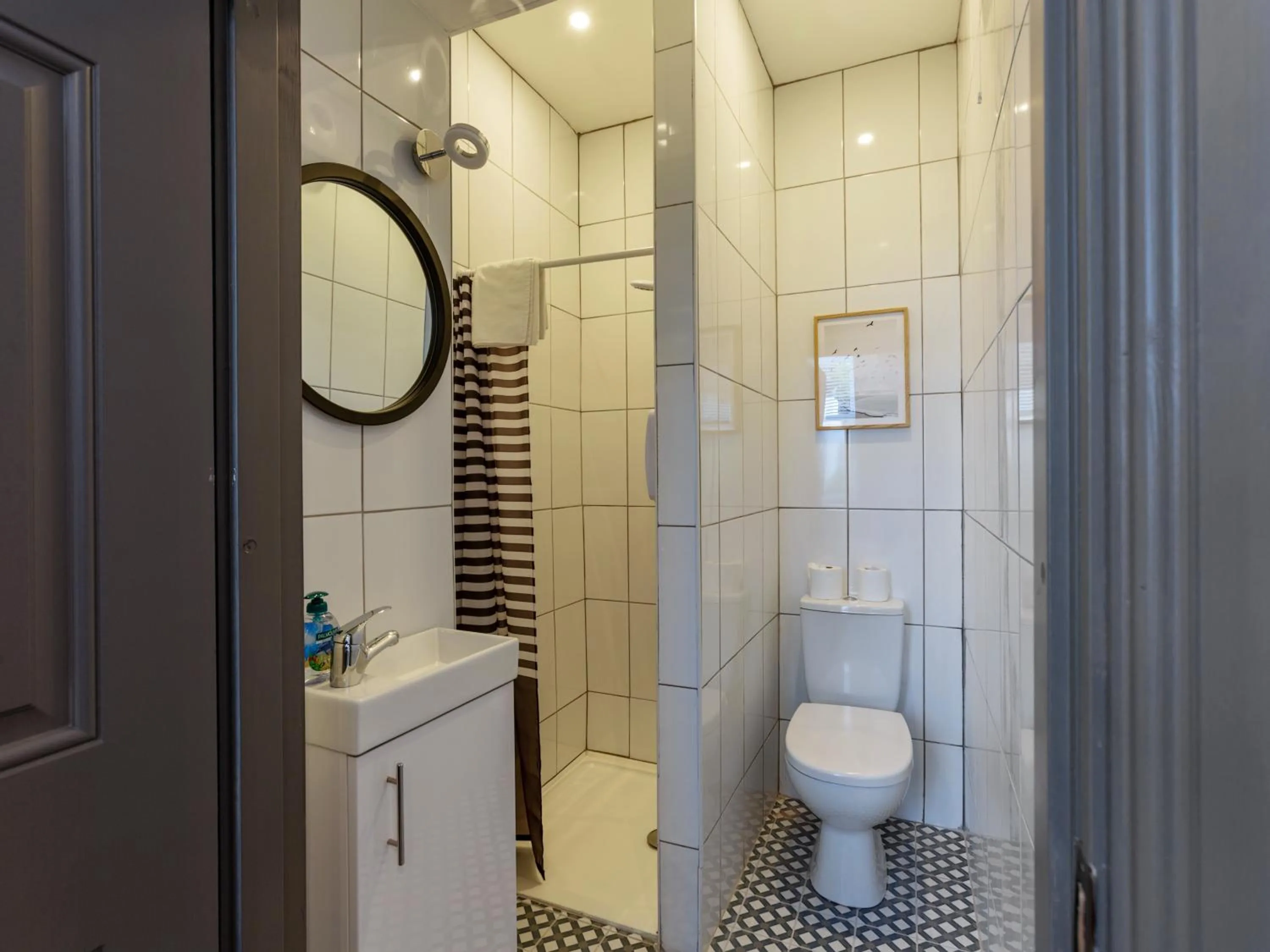 Bathroom in Macs Townhouse Dungarvan