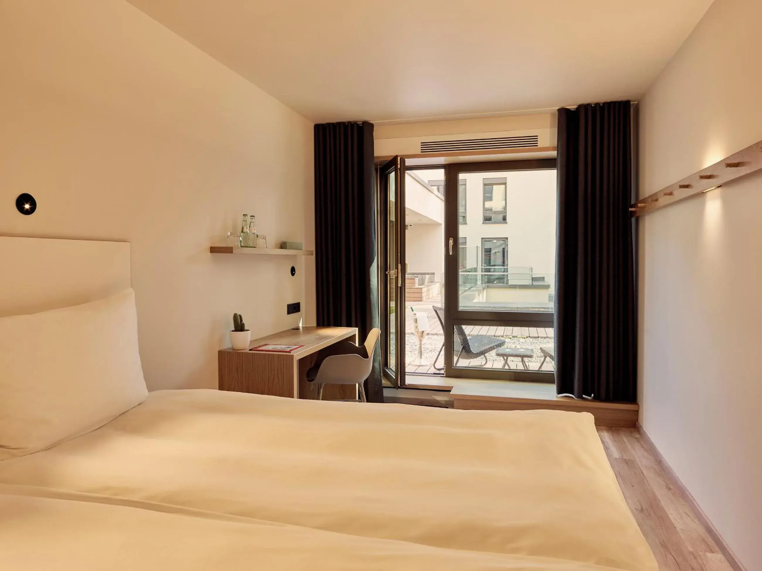 Double Room with Terrace in Schwabinger Wahrheit by Geisel Double Room with Terrace in Schwabinger Wahrheit by Geisel