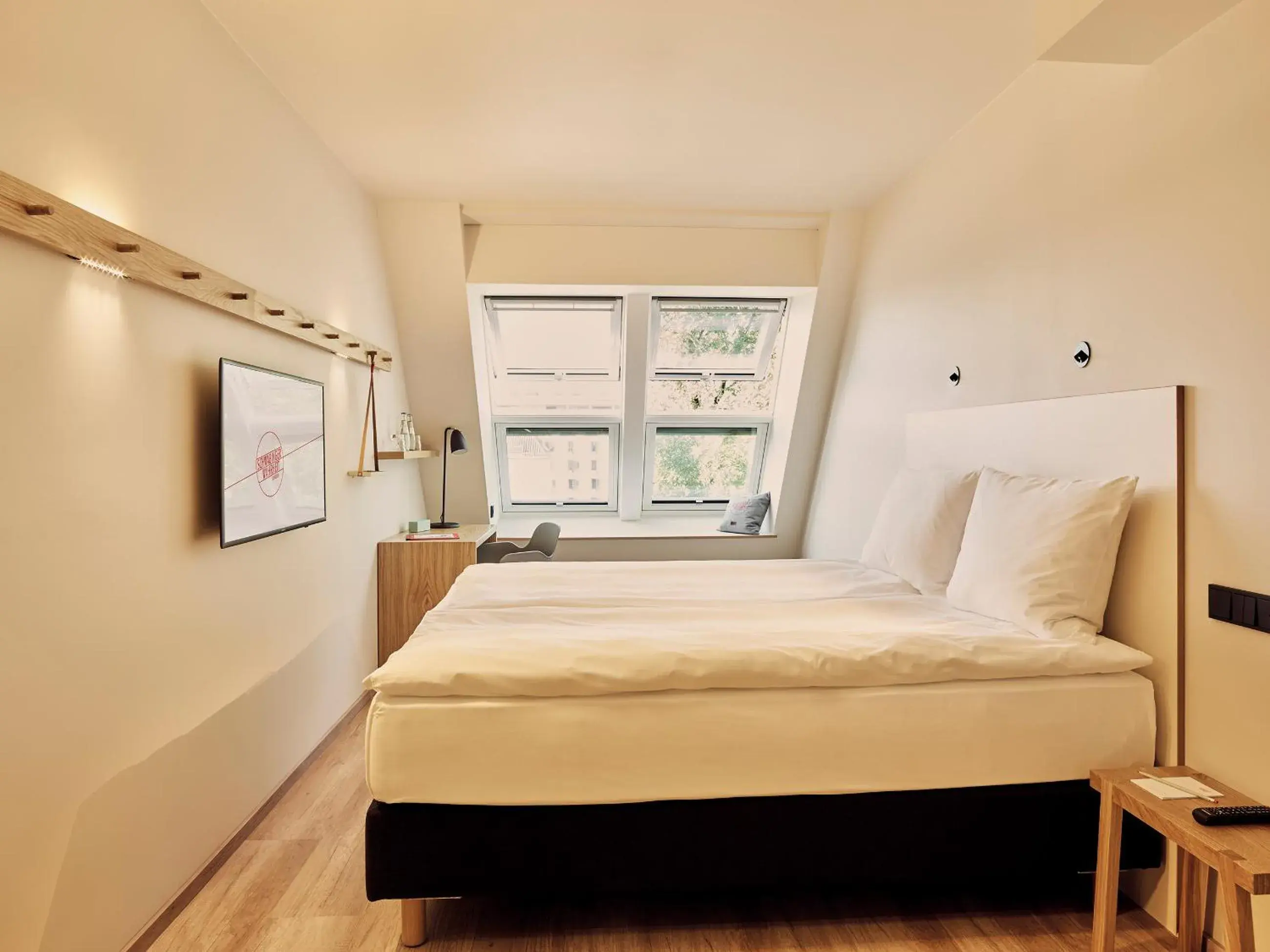 Standard Double Room in Schwabinger Wahrheit by Geisel Standard Double Room in Schwabinger Wahrheit by Geisel