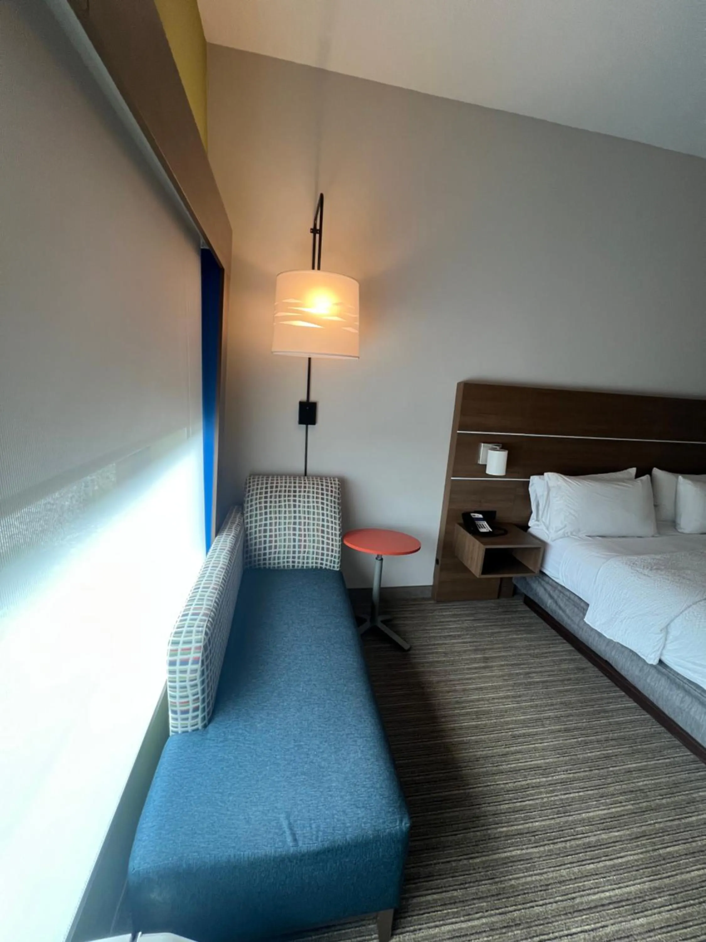 View (from property/room), Bed in Holiday Inn Express & Suites - Fayetteville by IHG