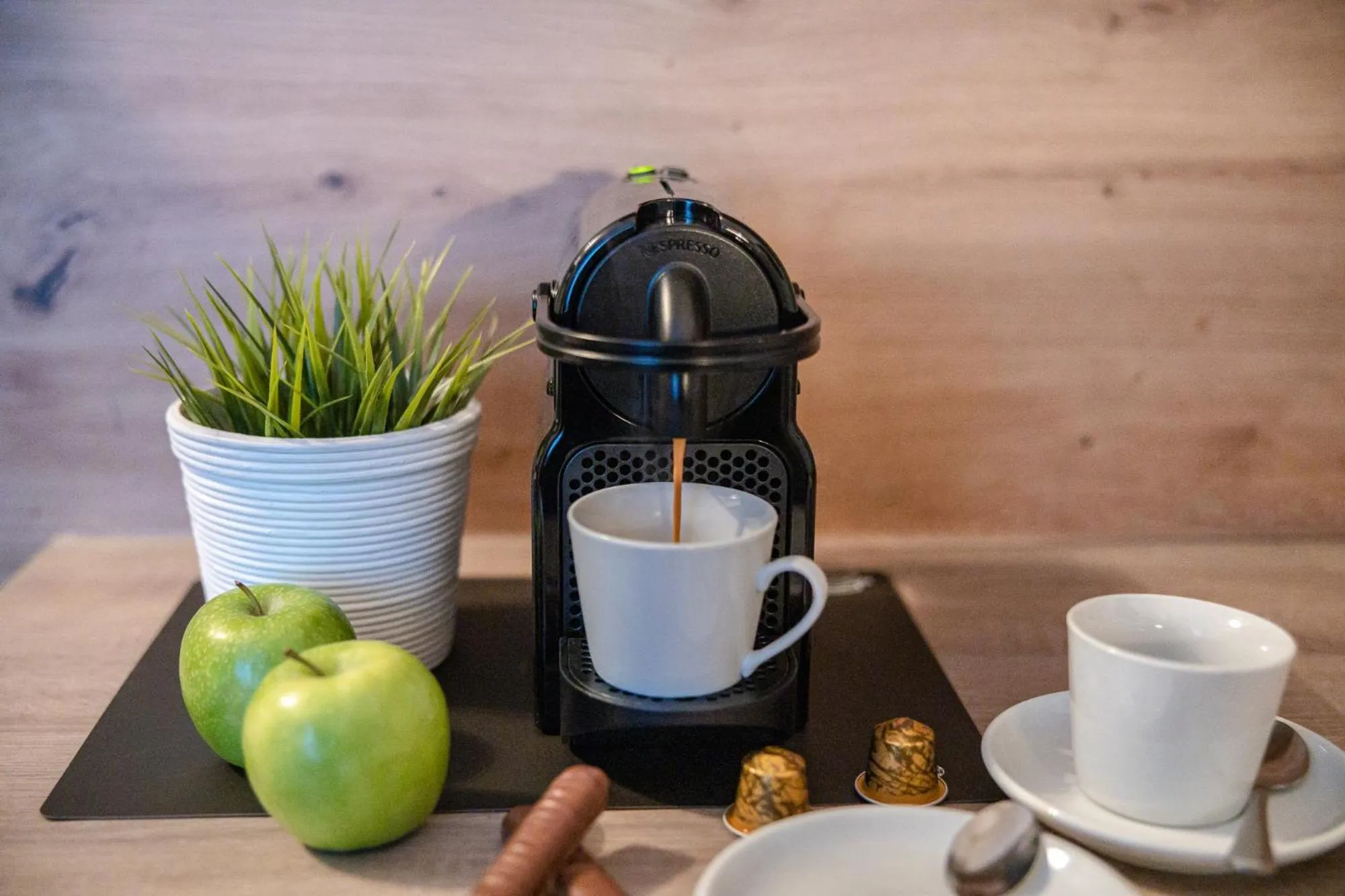 Coffee/tea facilities in Schieners Hotel & Apfelhof Apartments