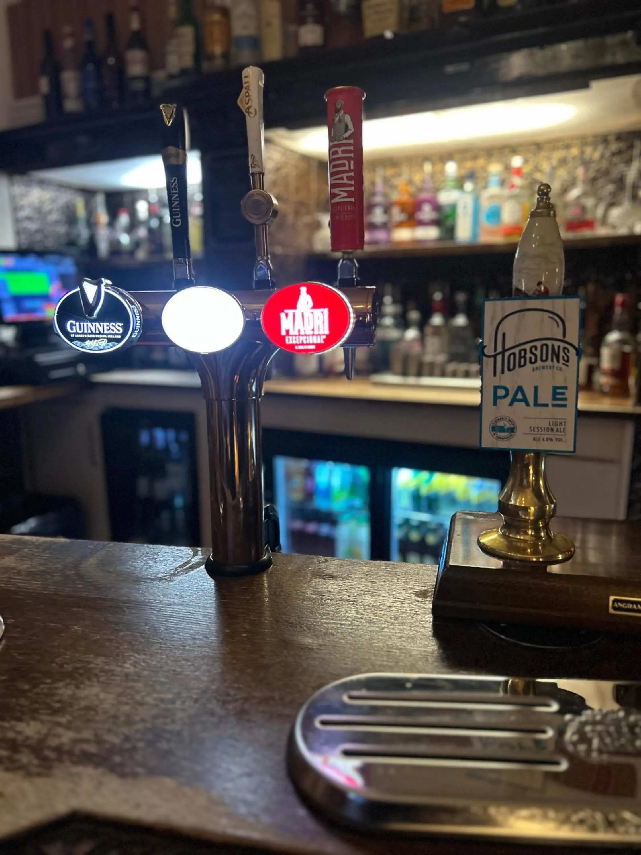 Lounge or bar in Parlors Hall Hotel