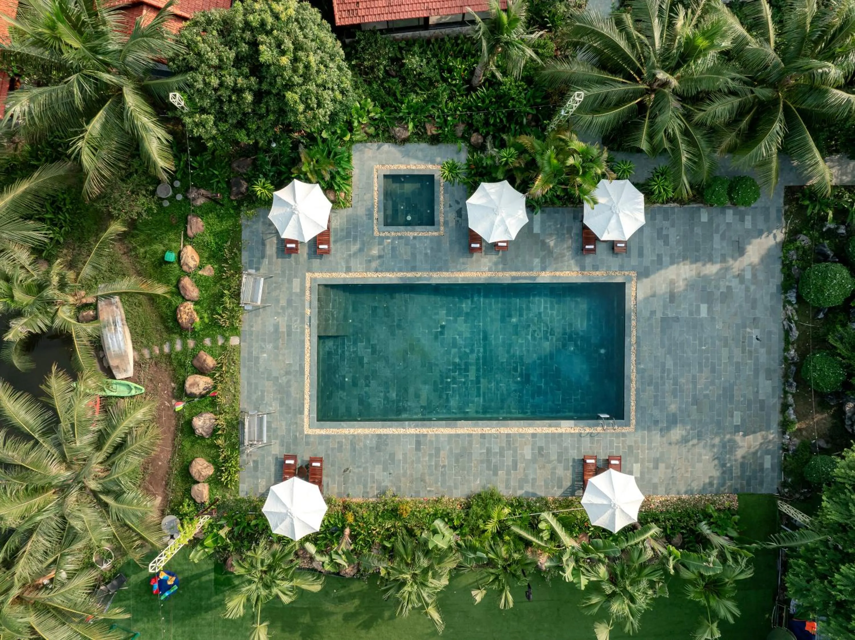 Spring in Nature Garden Ecolodge Ninh Bình