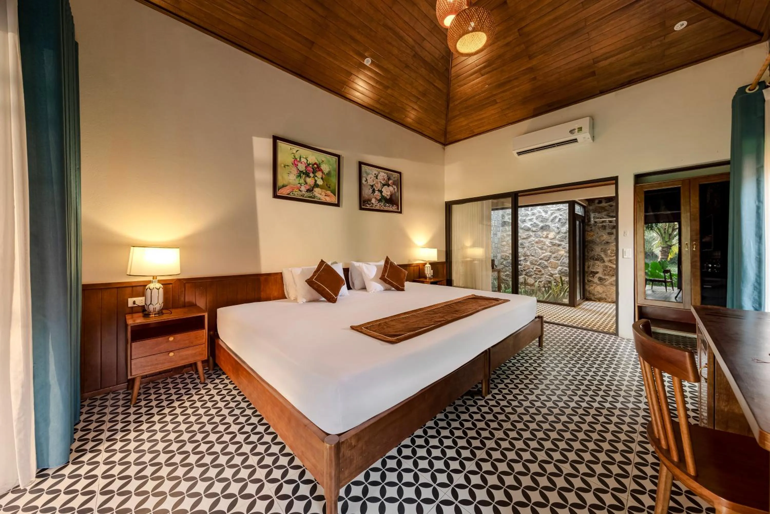 Bed in Nature Garden Ecolodge Ninh Bình