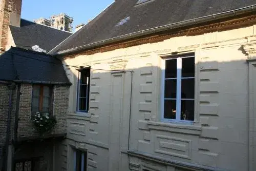 Le Refuge Des Cordeliers Le Refuge Des Cordeliers