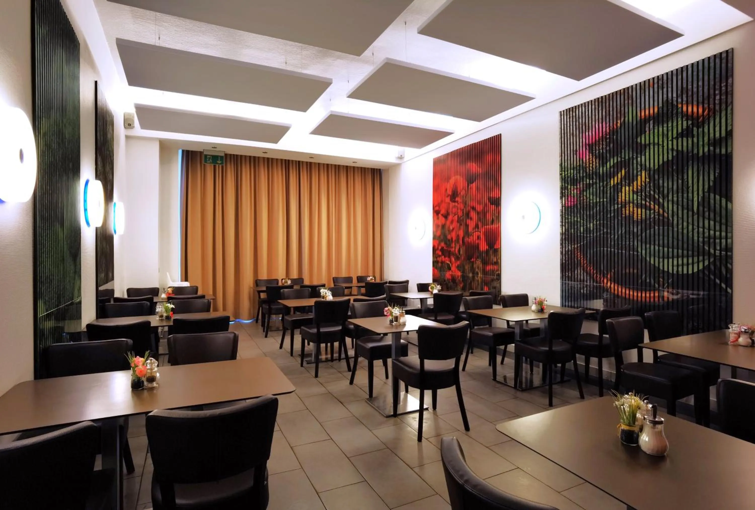 Breakfast in Arthotel Munich