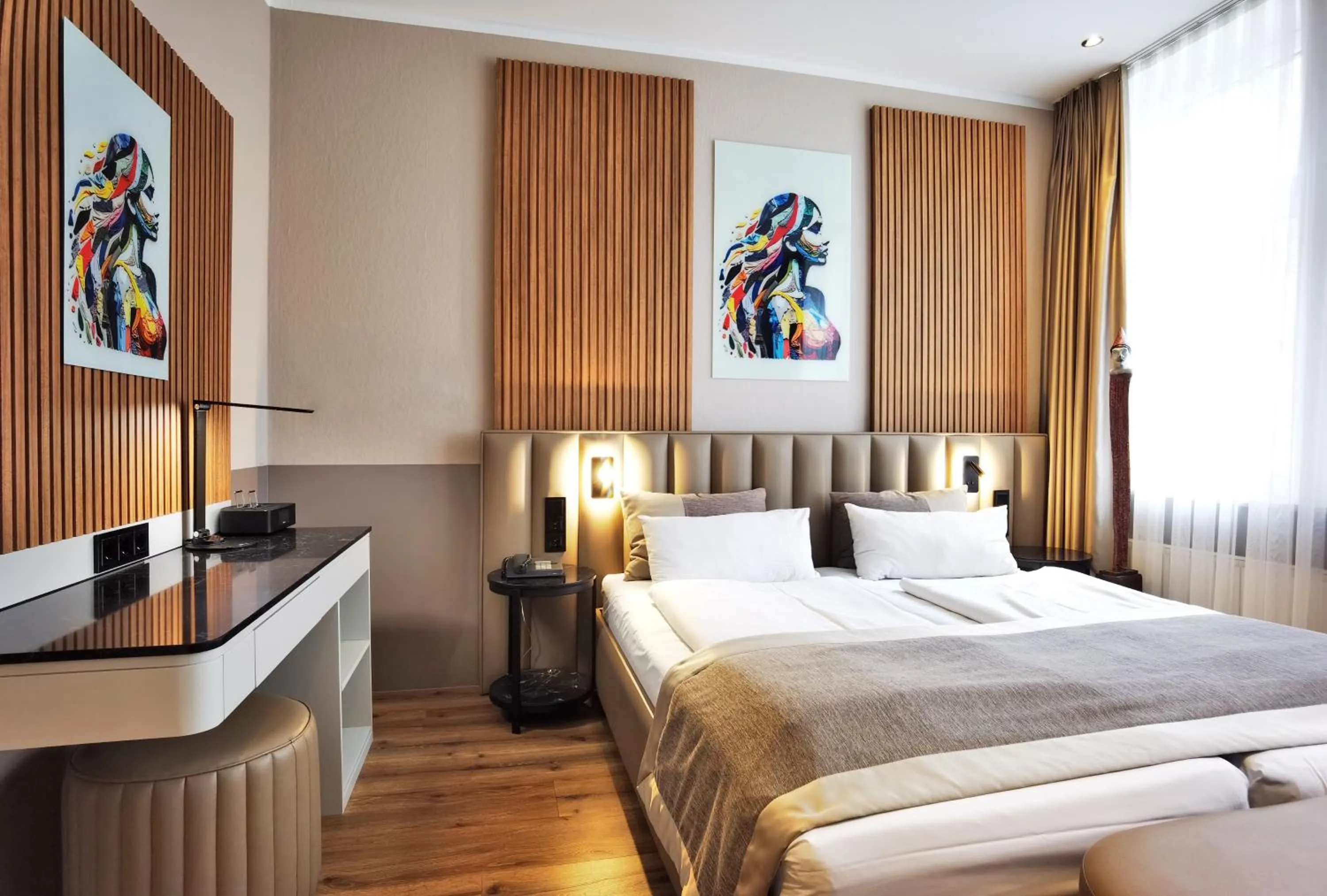 Bed in Arthotel Munich