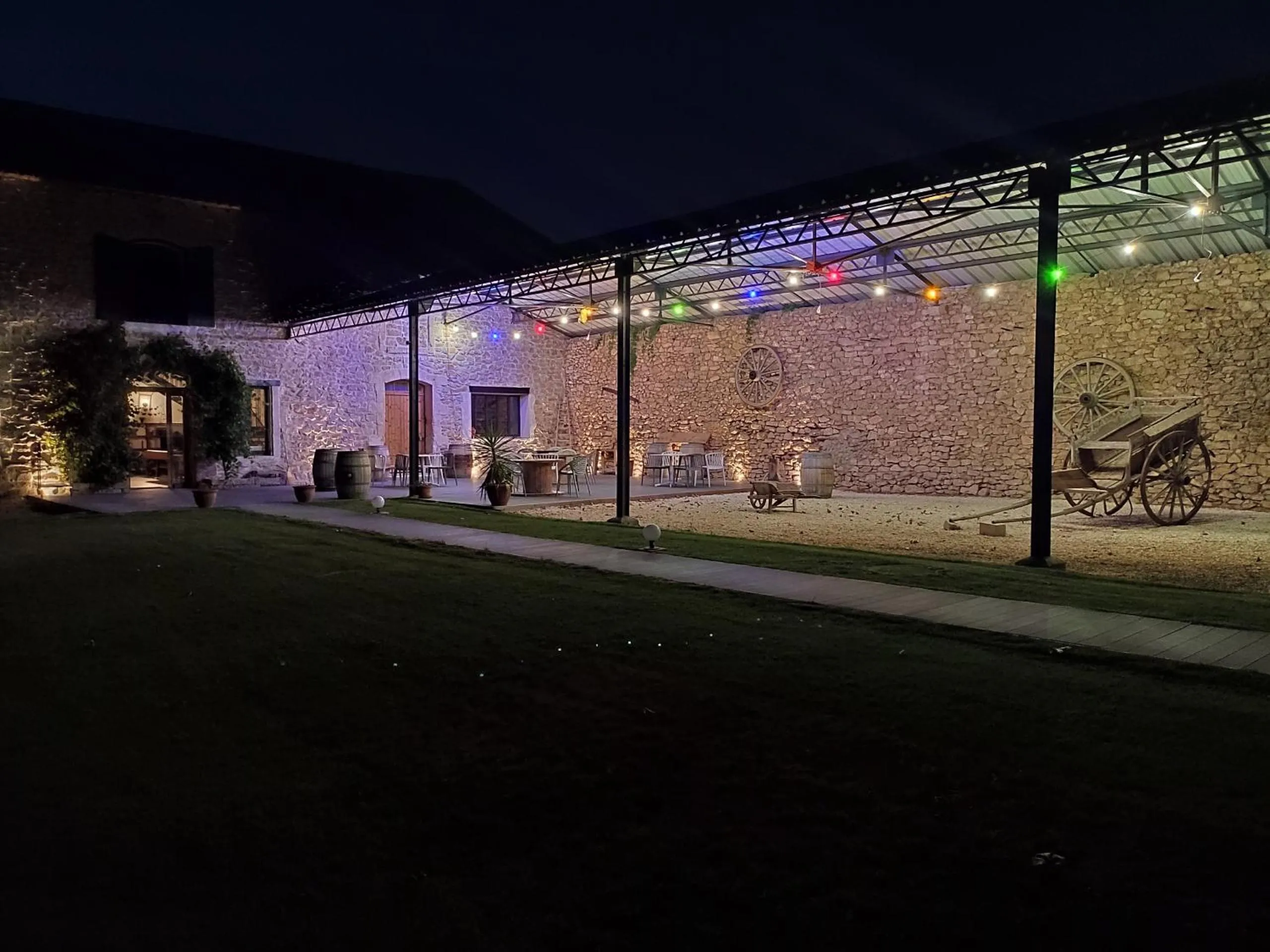 Patio in Manoir du Marquis de Montcalm