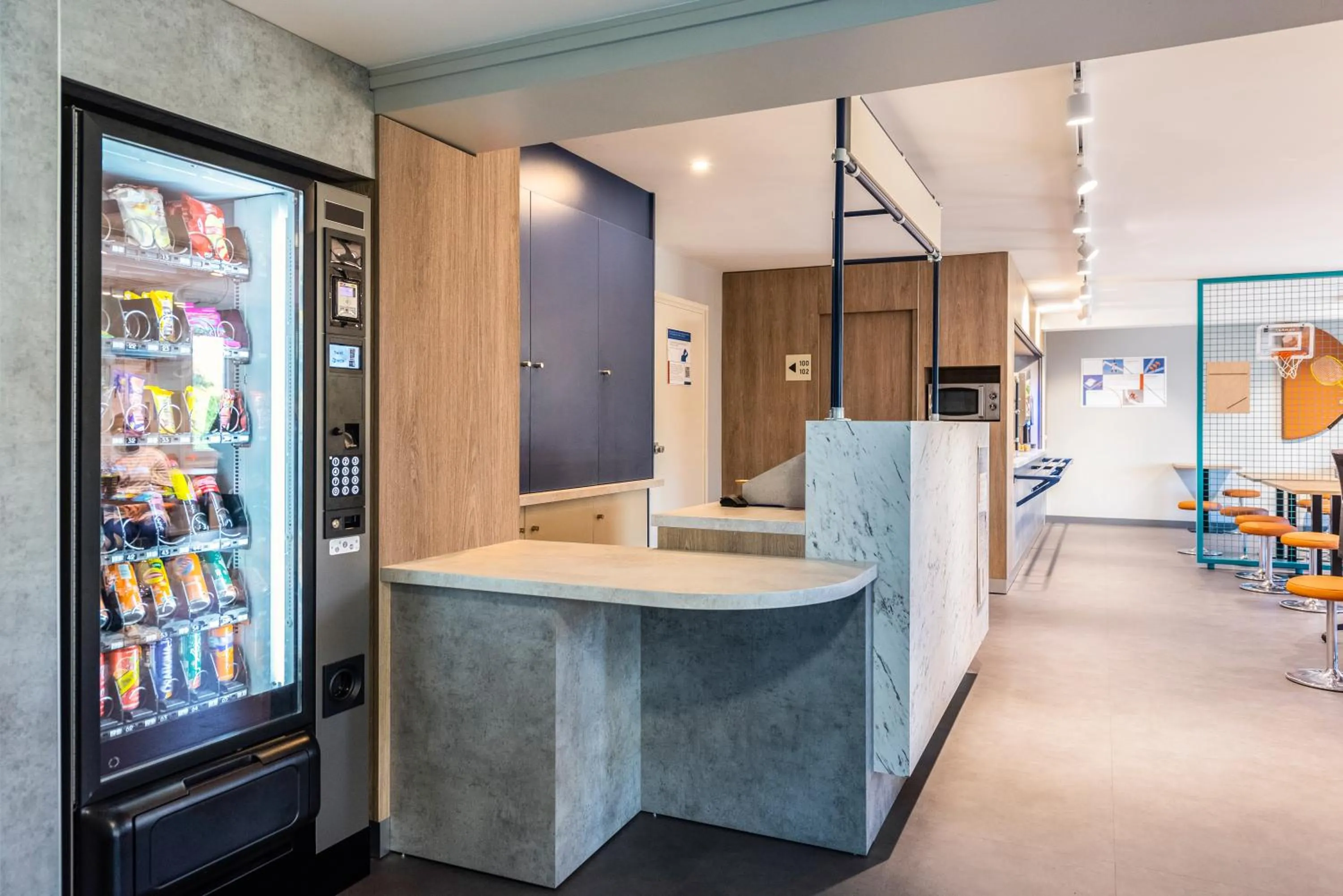 Lobby or reception in Ibis Budget Villefranche