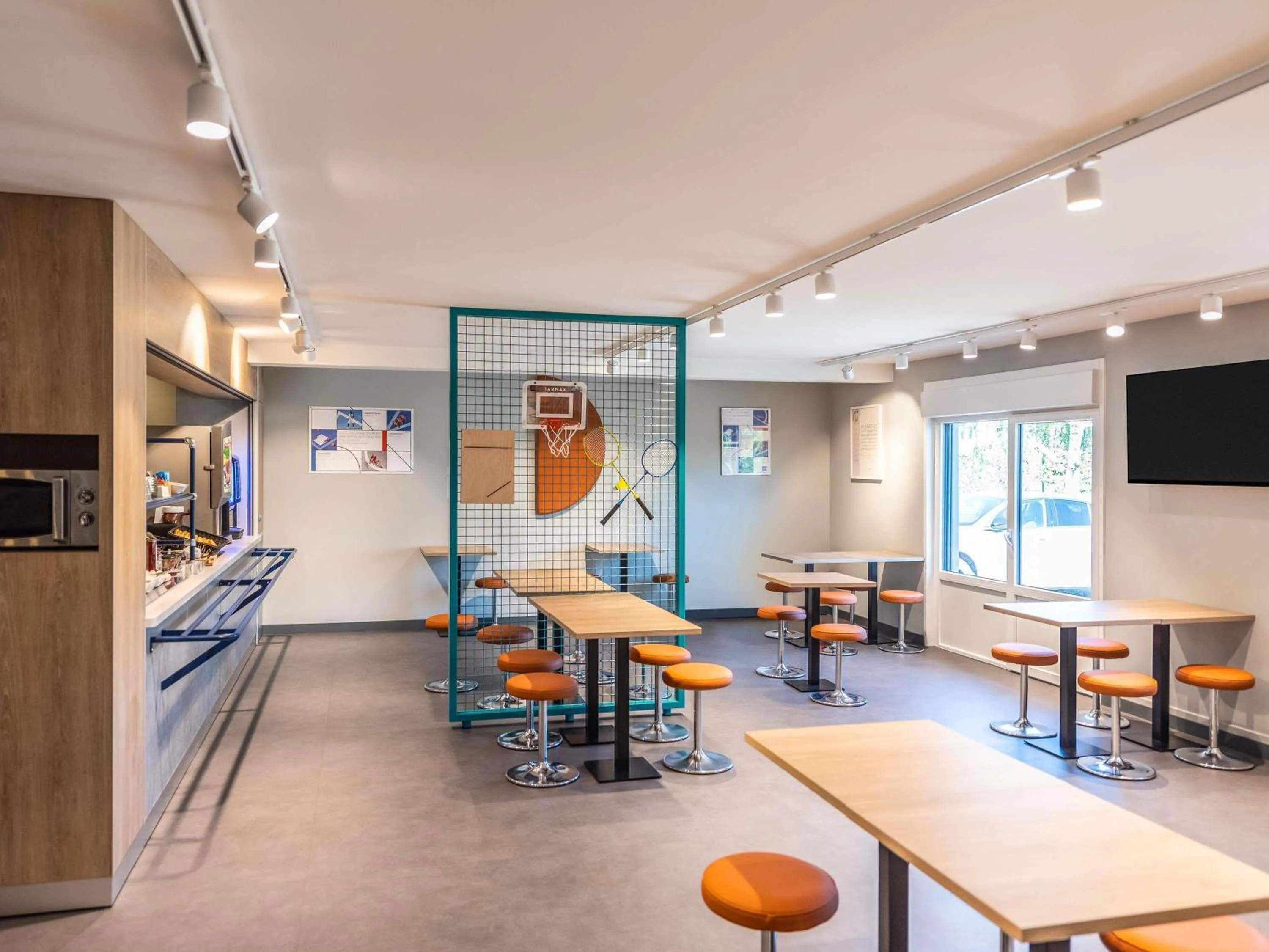 Breakfast in Ibis Budget Villefranche