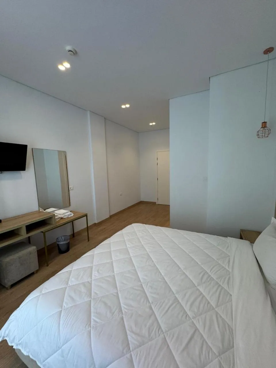Property building, Bed in Otto Hotel