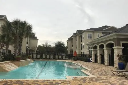 Magnificent Furnished Apartment near Exxon Campus