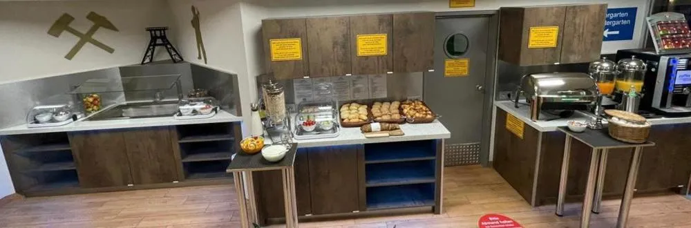 Breakfast in Hotel am Schlosspark Herten