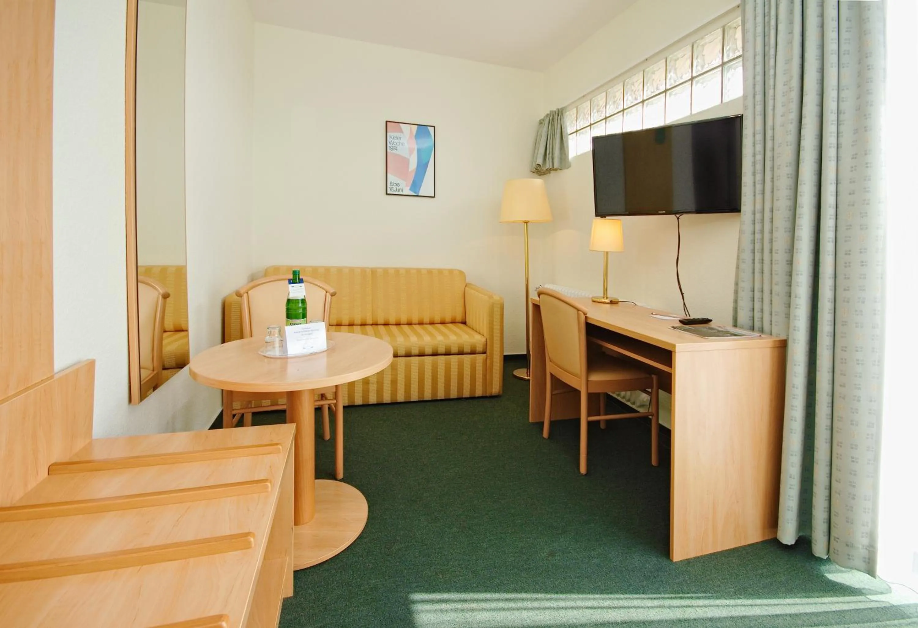 TV and multimedia in Hotel Wiking