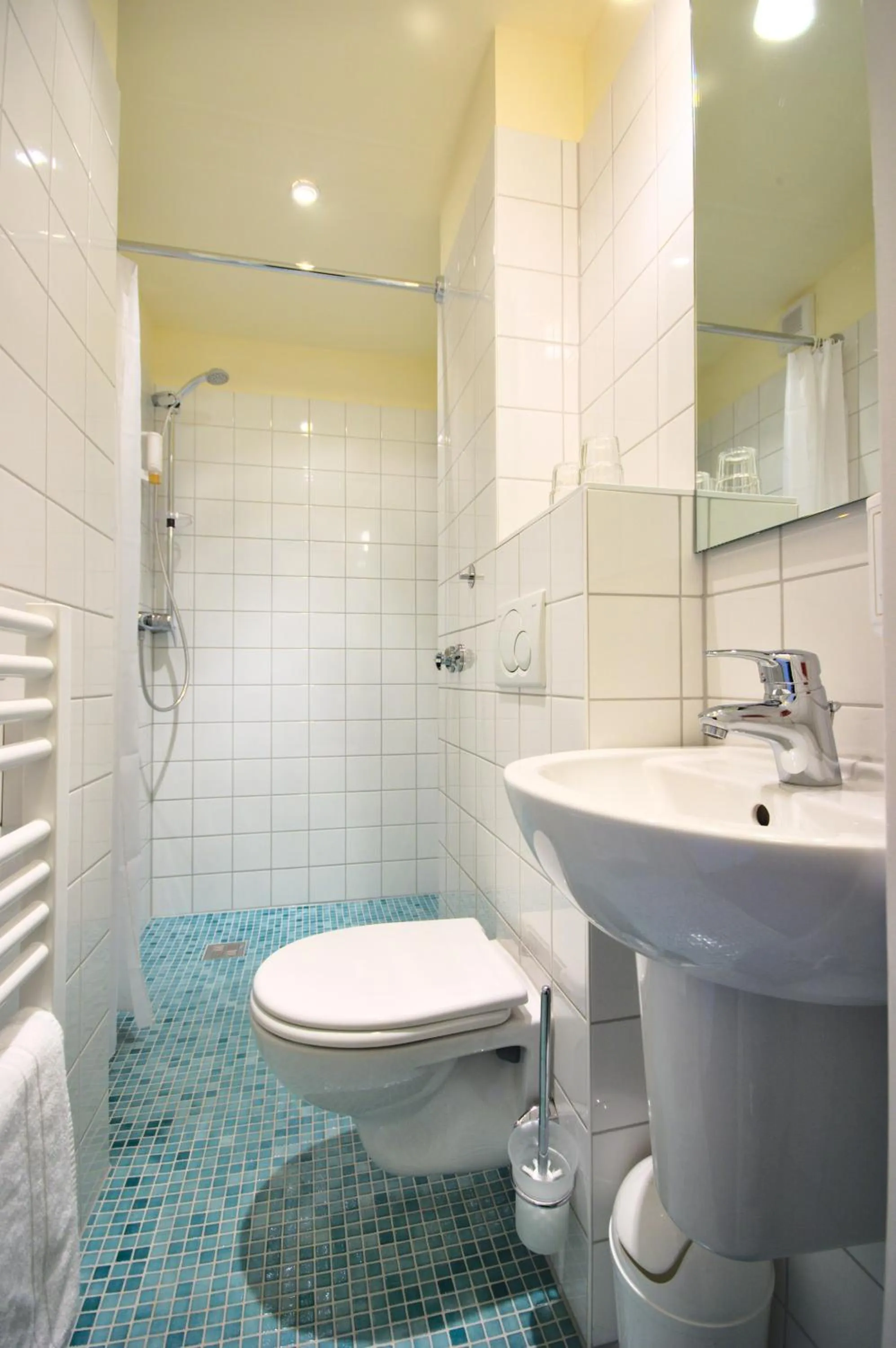 Bathroom in Hotel Wiking