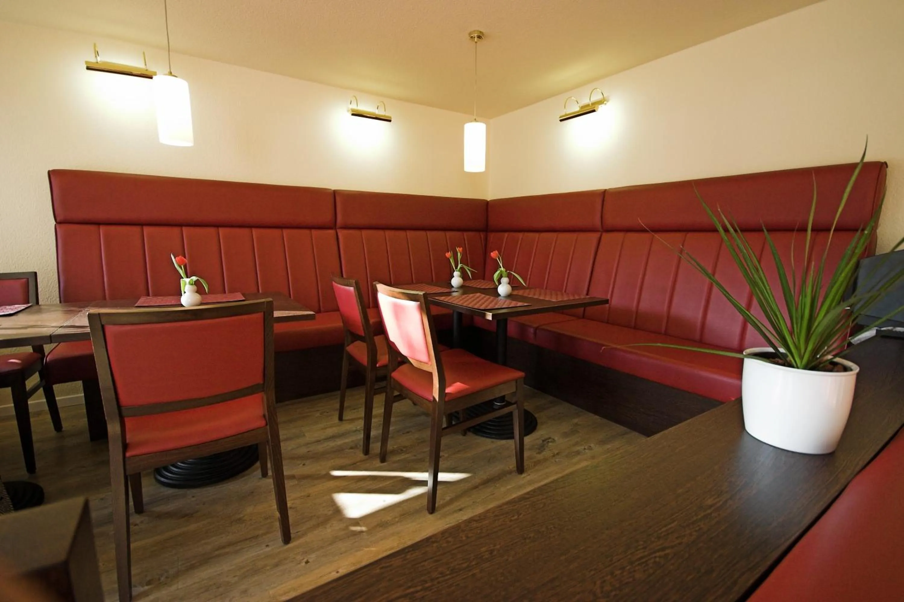 Restaurant/places to eat in Hotel Wiking