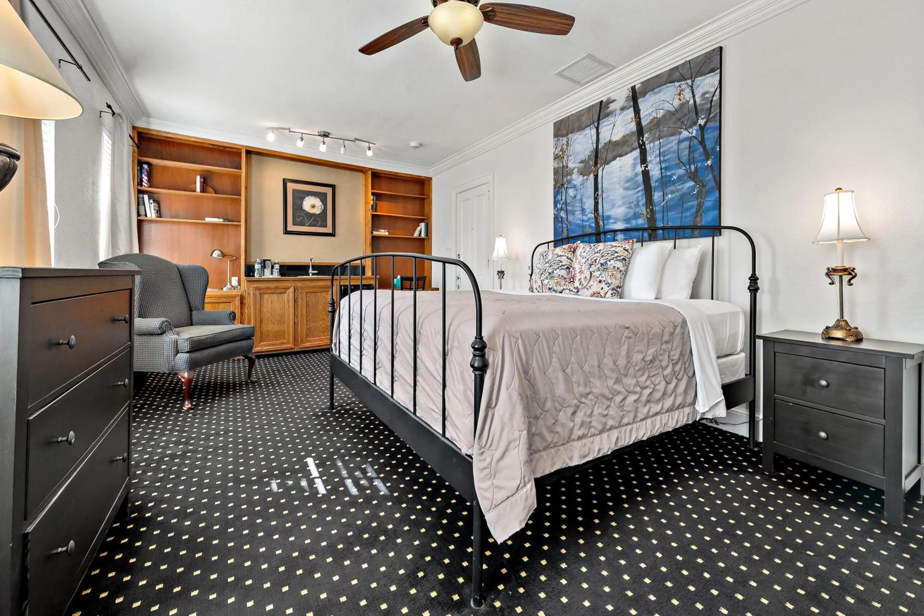 Bed in The Monte Vista Hotel