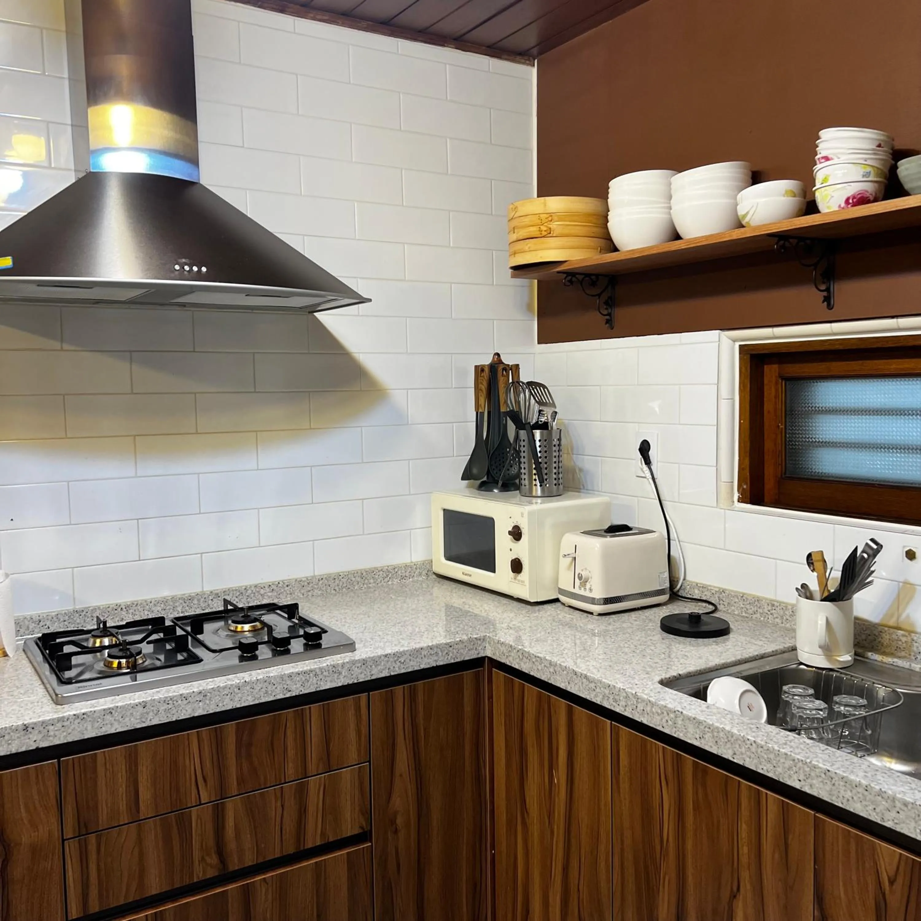 Kitchen or kitchenette in Batwo Stay - For foreigners only