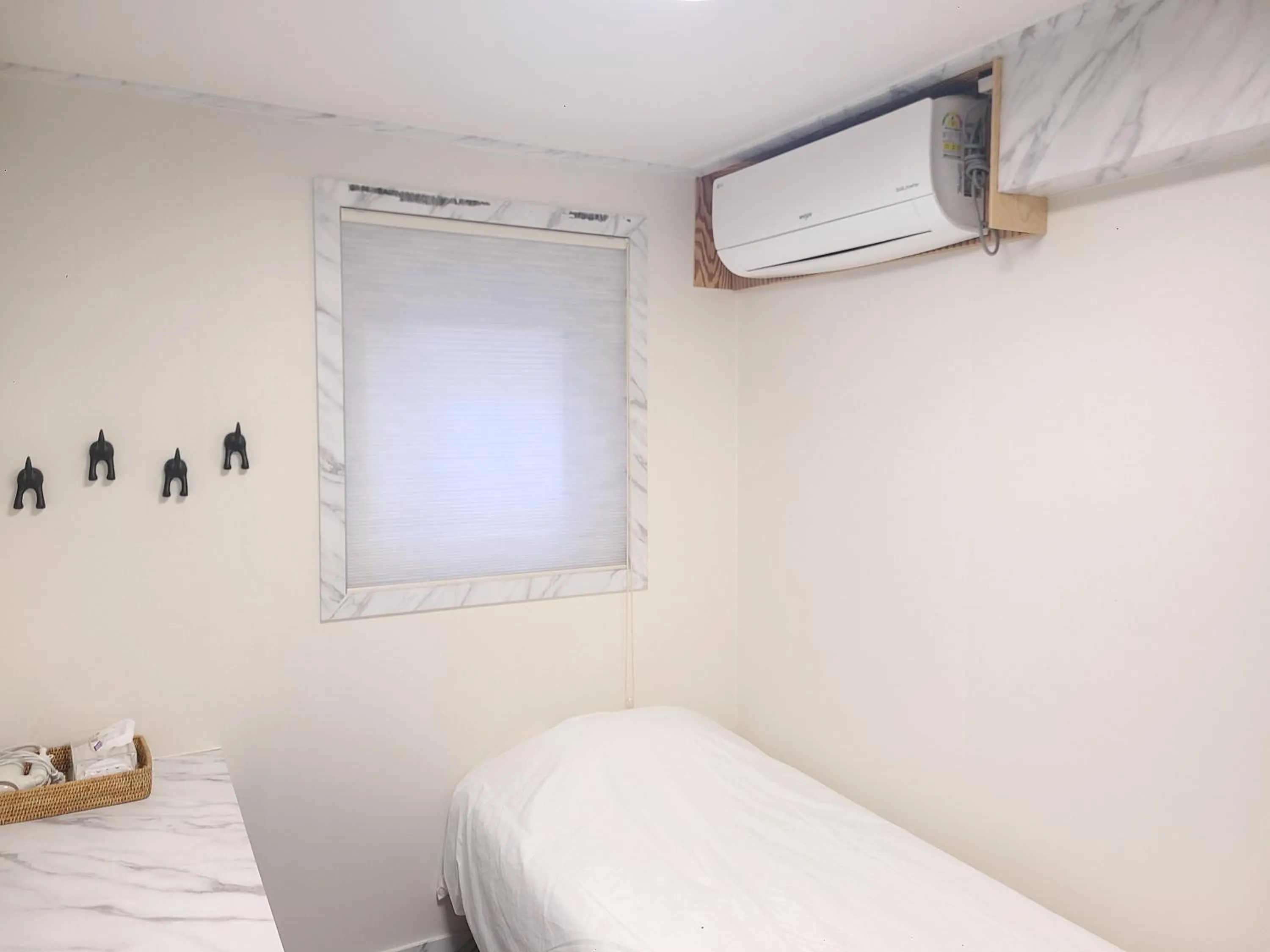 Photo of the whole room, Bed in Batwo Stay - For foreigners only