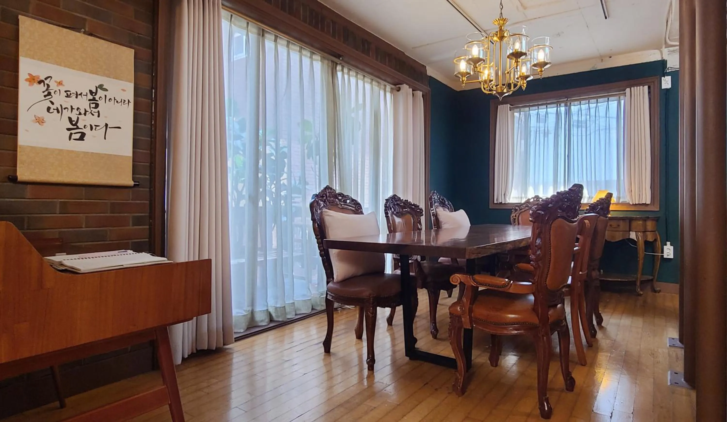 Living room in Batwo Stay - For foreigners only