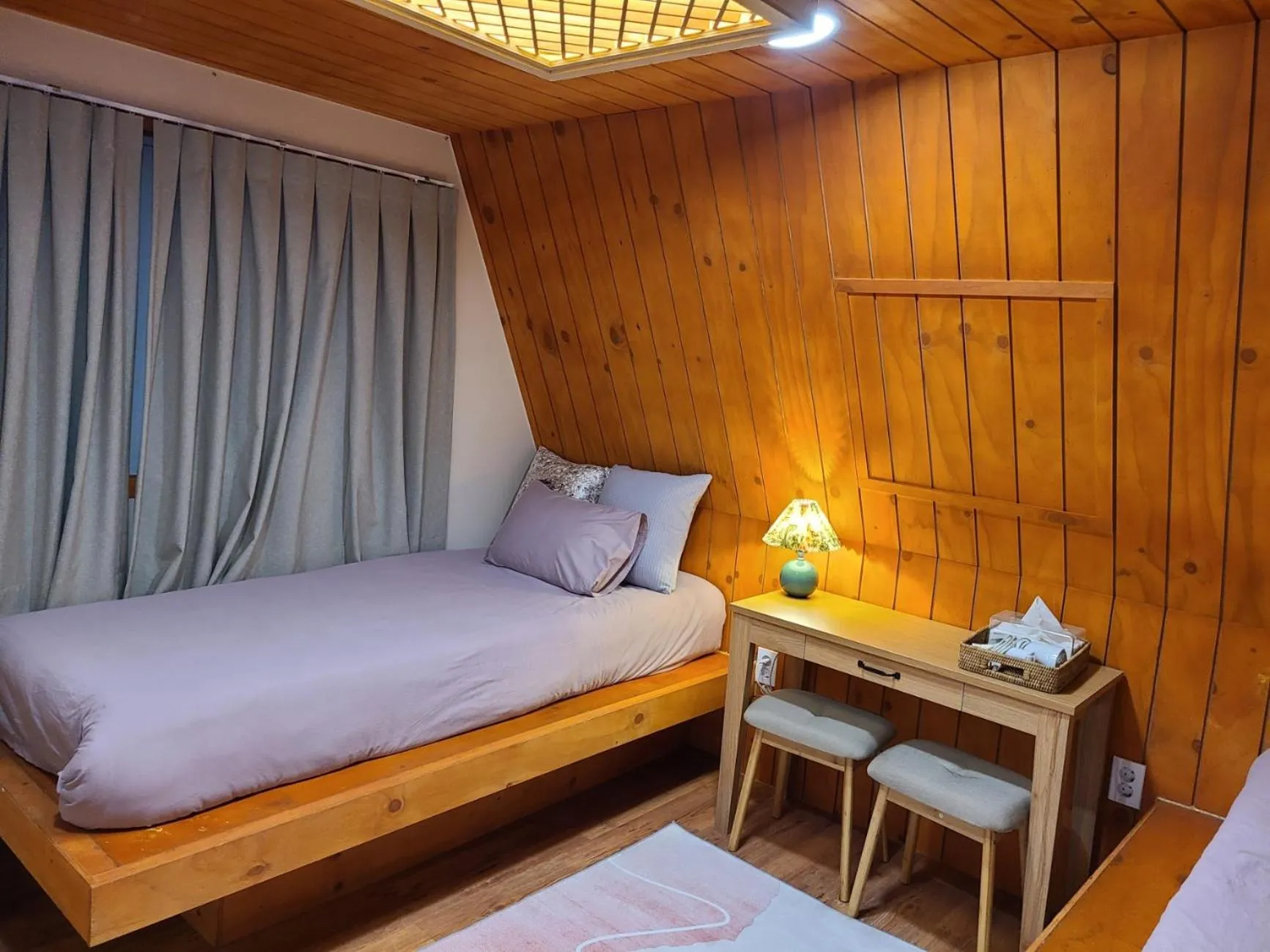 Bed in Batwo Stay - For foreigners only