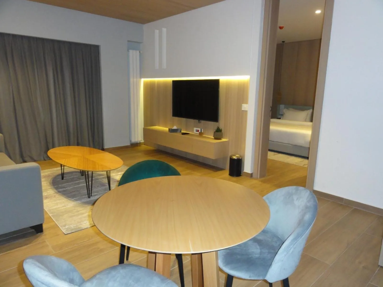 Bed in Oakridge Hotel & Spa