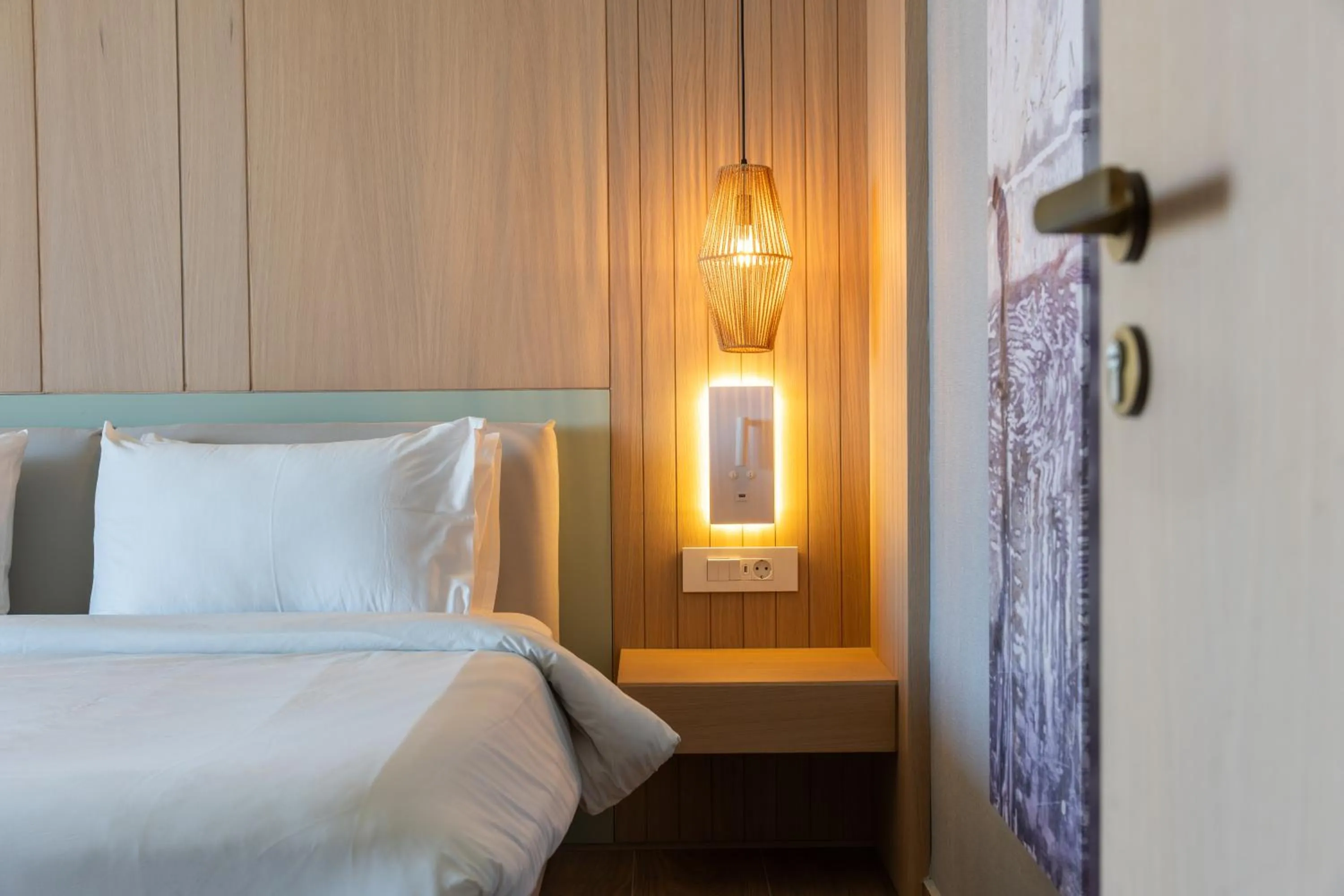 Bedroom, Bed in Oakridge Hotel & Spa