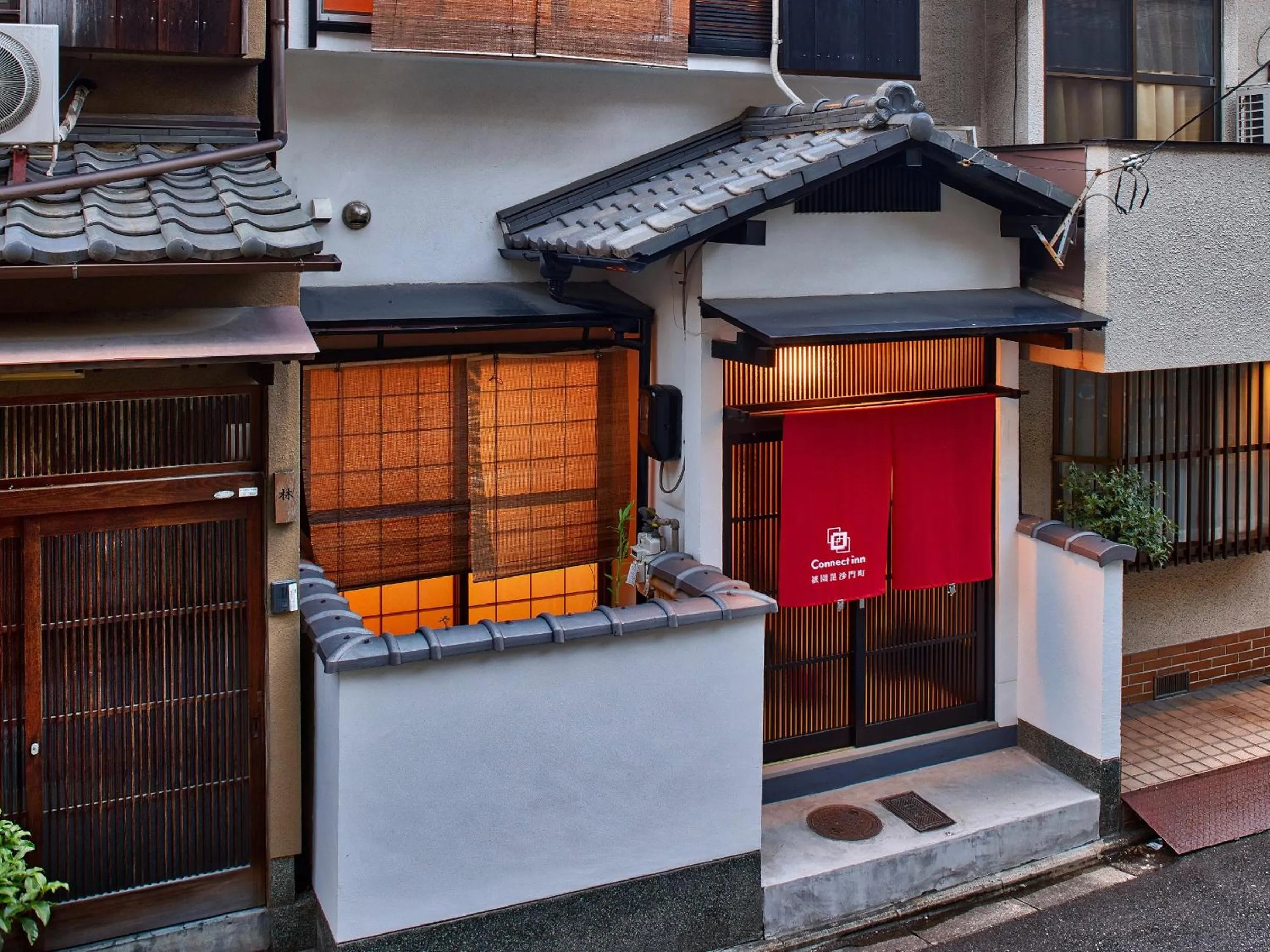 Facade/entrance in Connect inn Gion-Bishamoncho