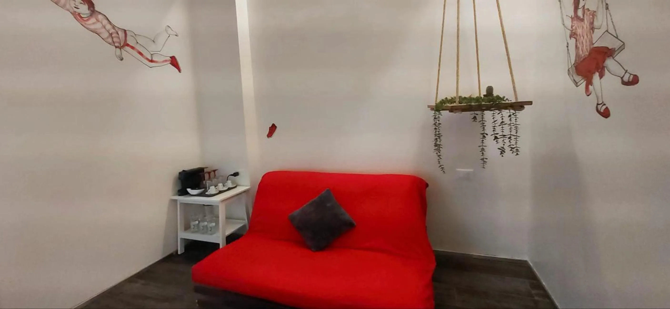 Coffee/tea facilities in Street Art Inn Florence