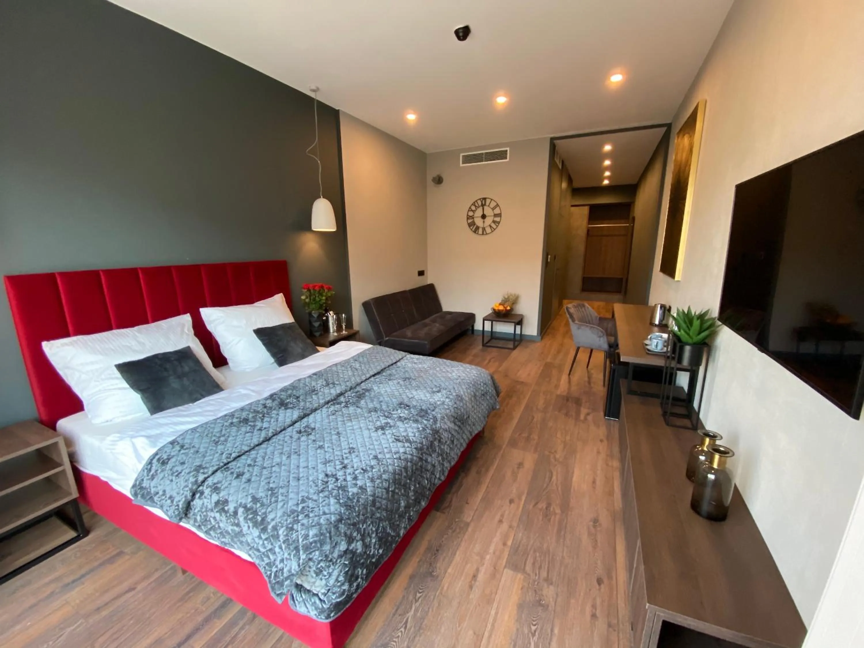 Bed in Aparts Hotel Radom