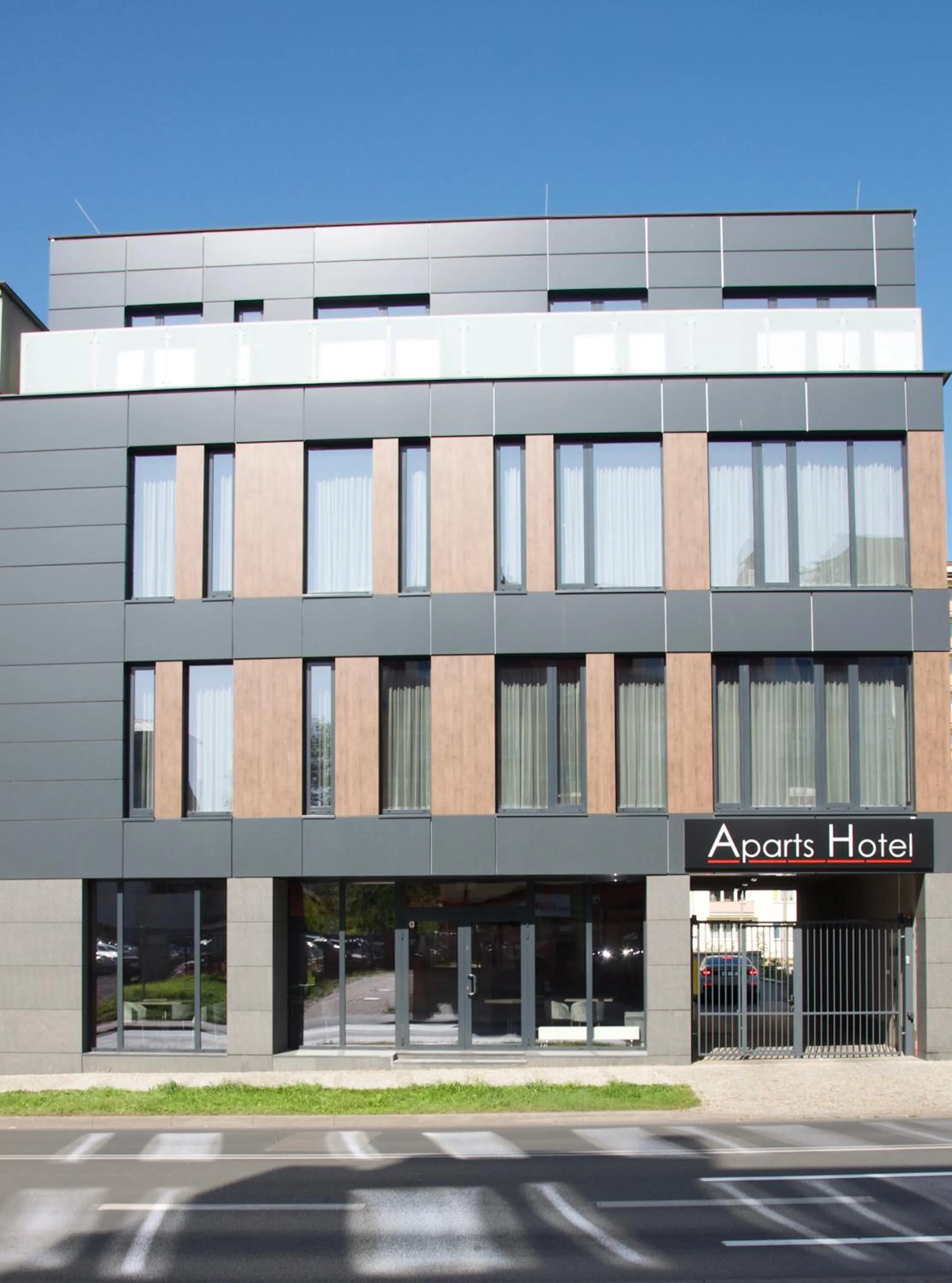 Facade/entrance in Aparts Hotel Radom