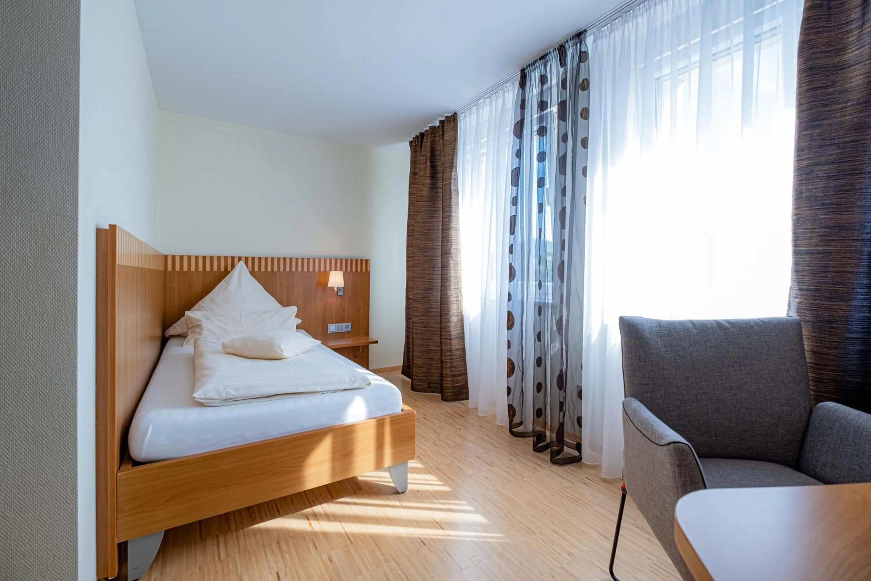 Photo of the whole room, Bed in Hotel Am Froschbächel
