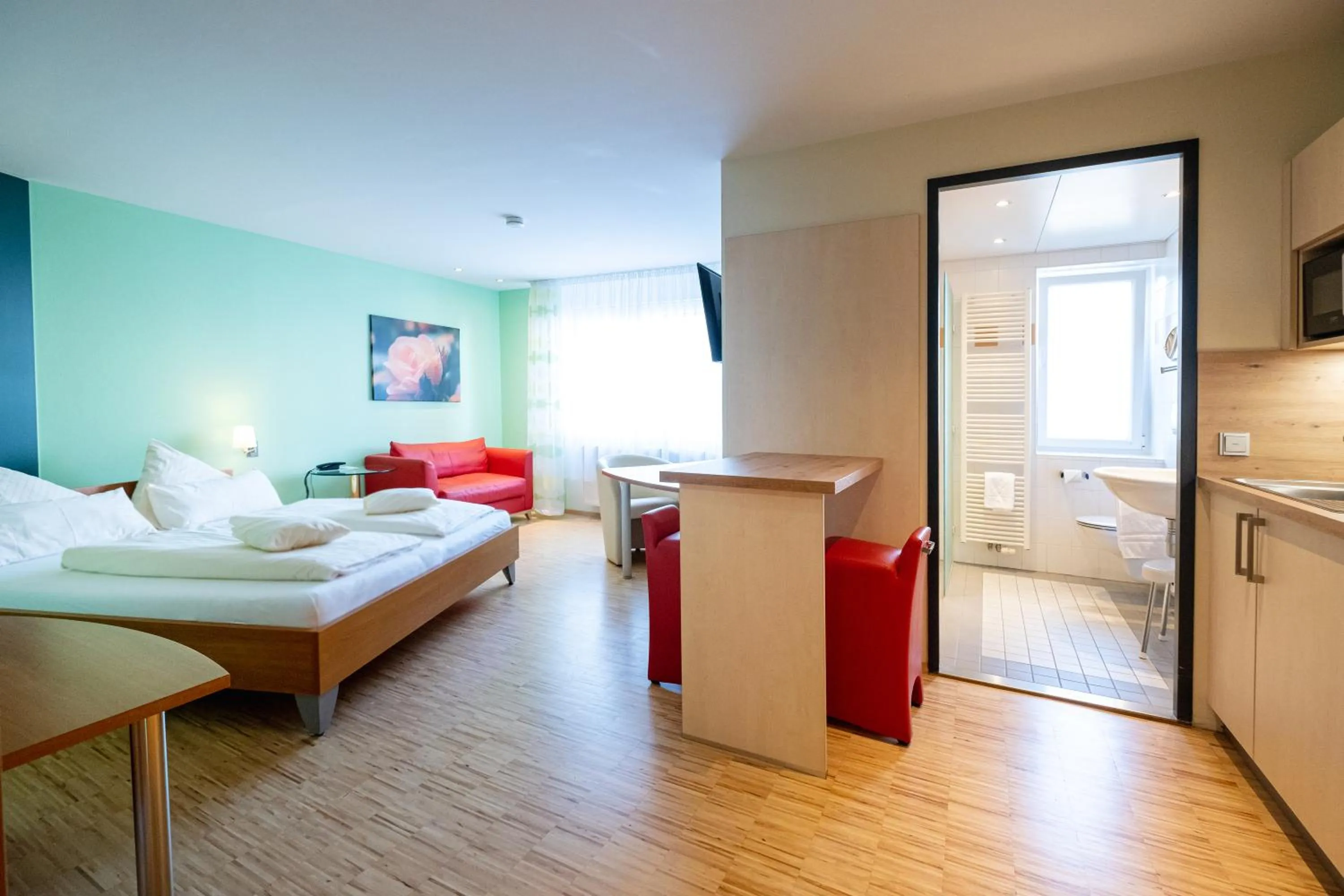 Living room, Bed in Hotel Am Froschbächel