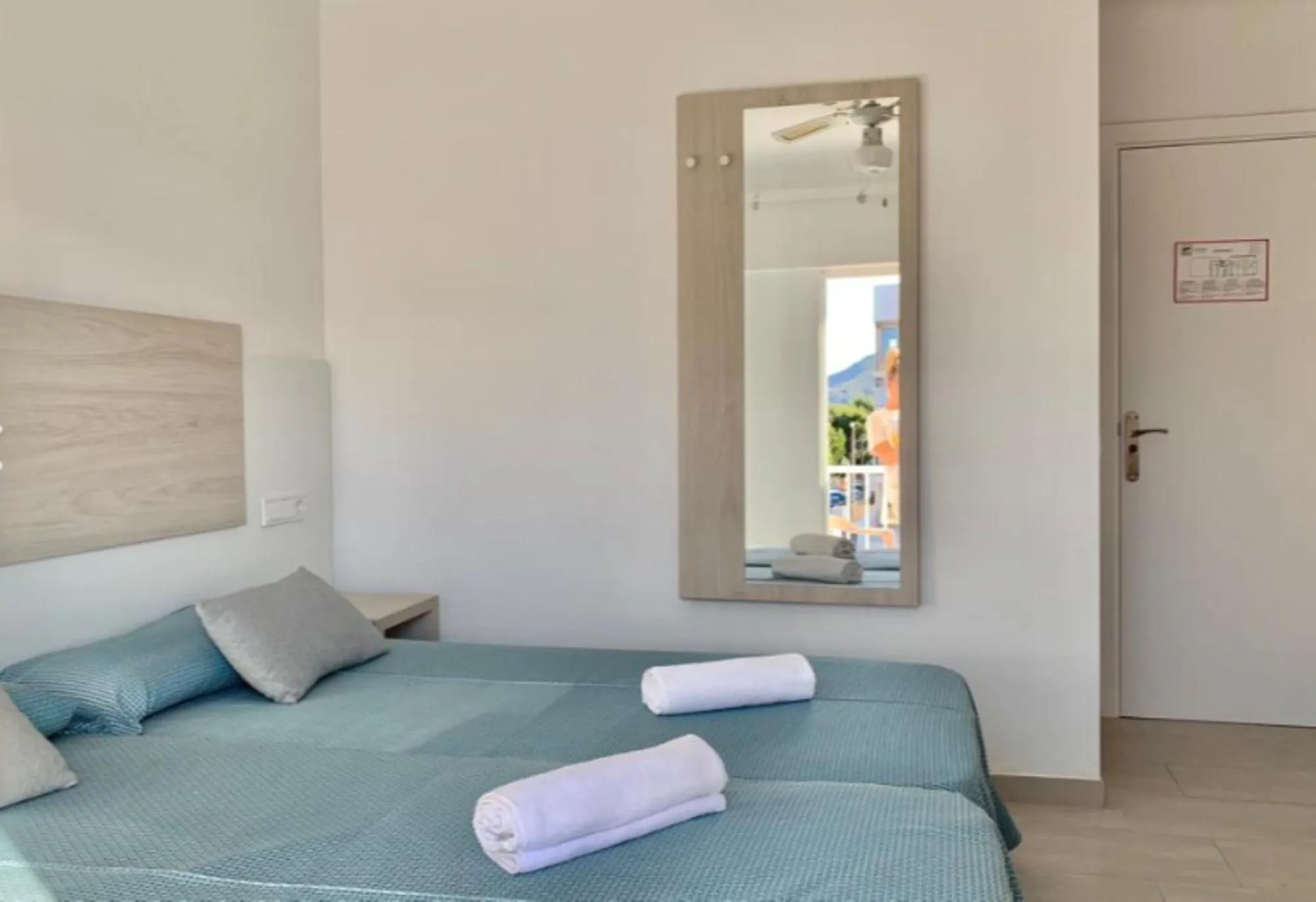 Bed in Hotel LLITERAS