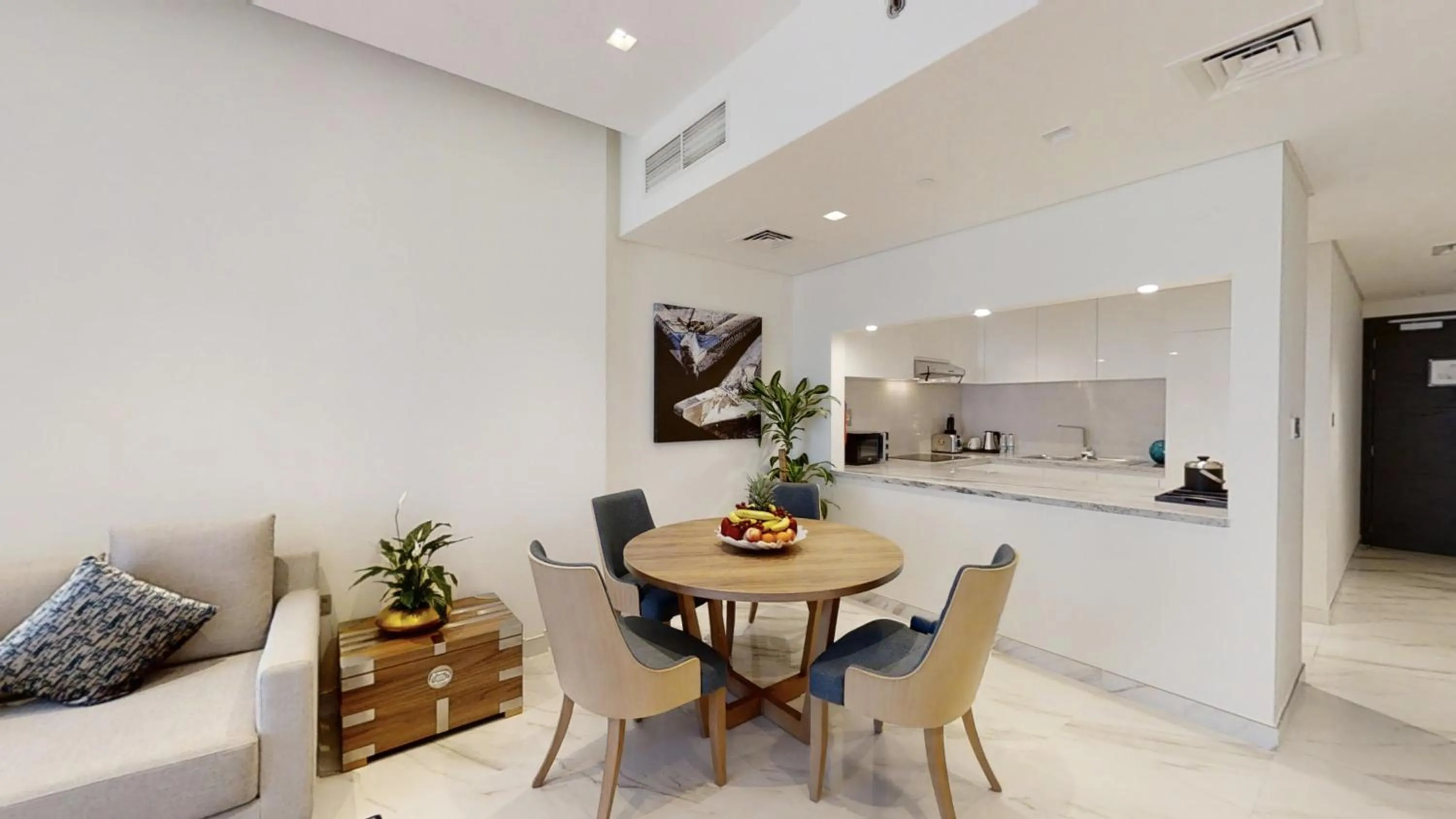 Dining area in SUHA Mina Rashid Hotel Apartments