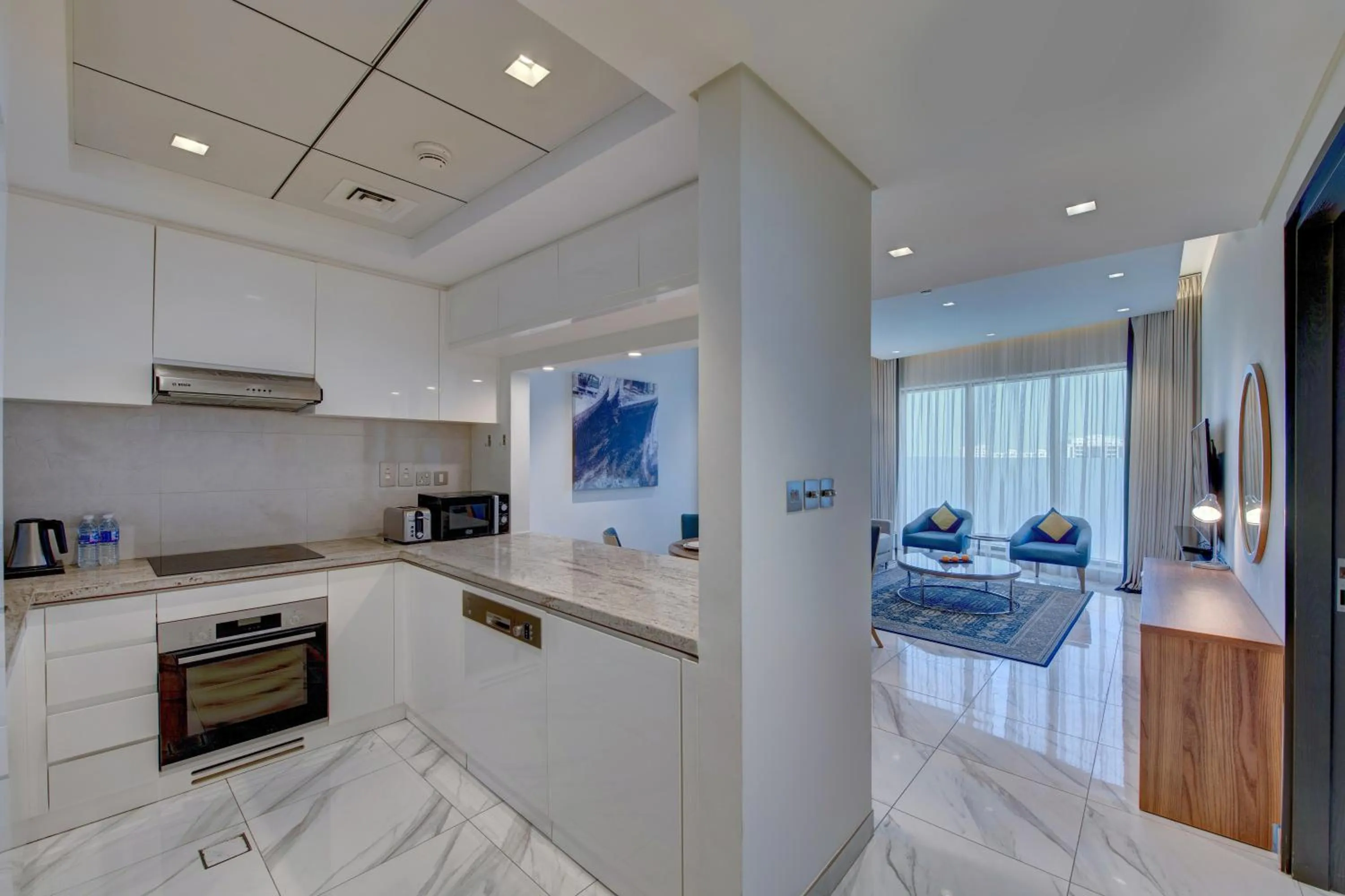 Living room in SUHA Mina Rashid Hotel Apartments