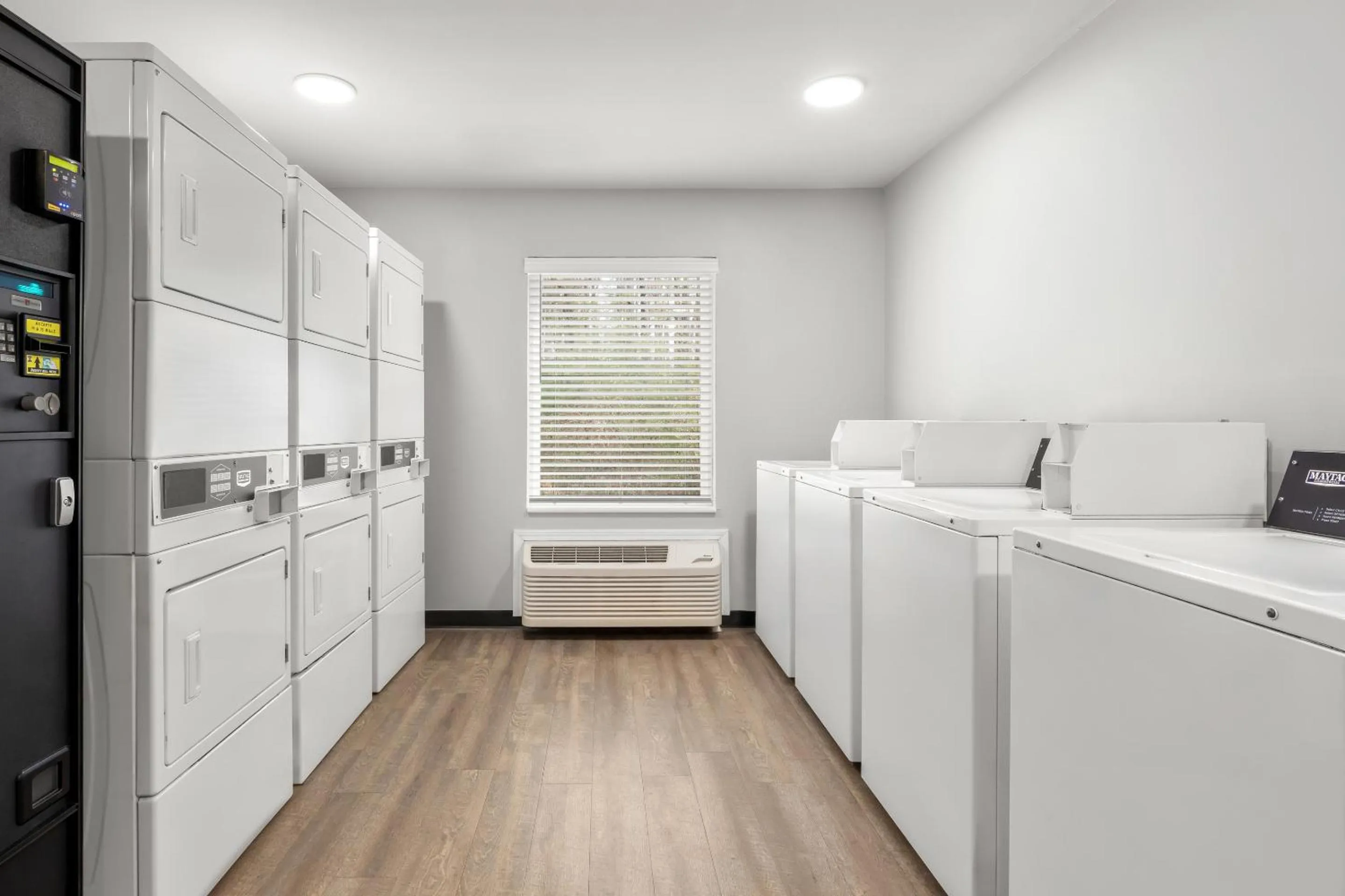 laundry in WoodSpring Suites Atlanta Airport