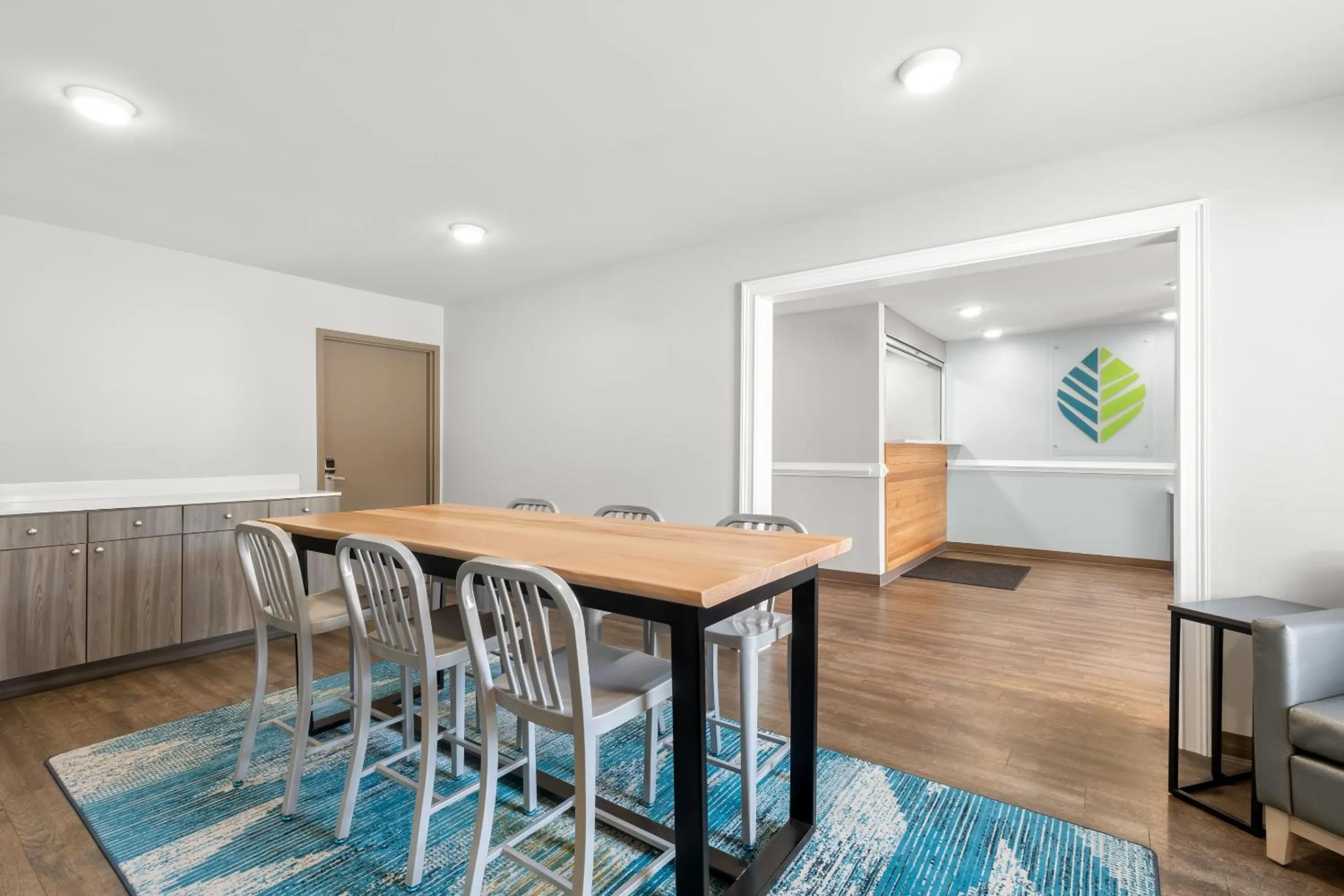 Lobby or reception in WoodSpring Suites Atlanta Airport