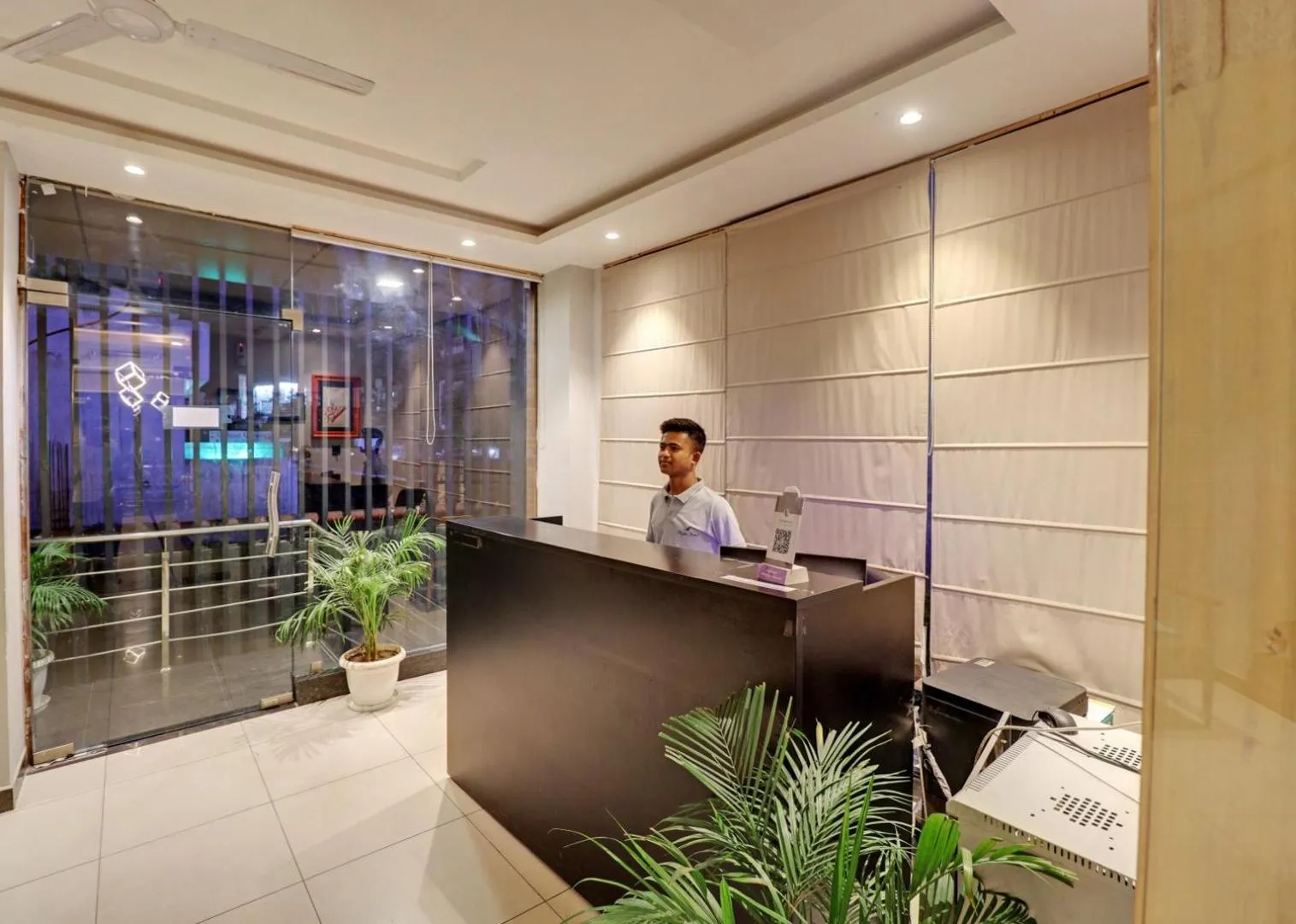 Lobby or reception in Hotel Mystic Inn