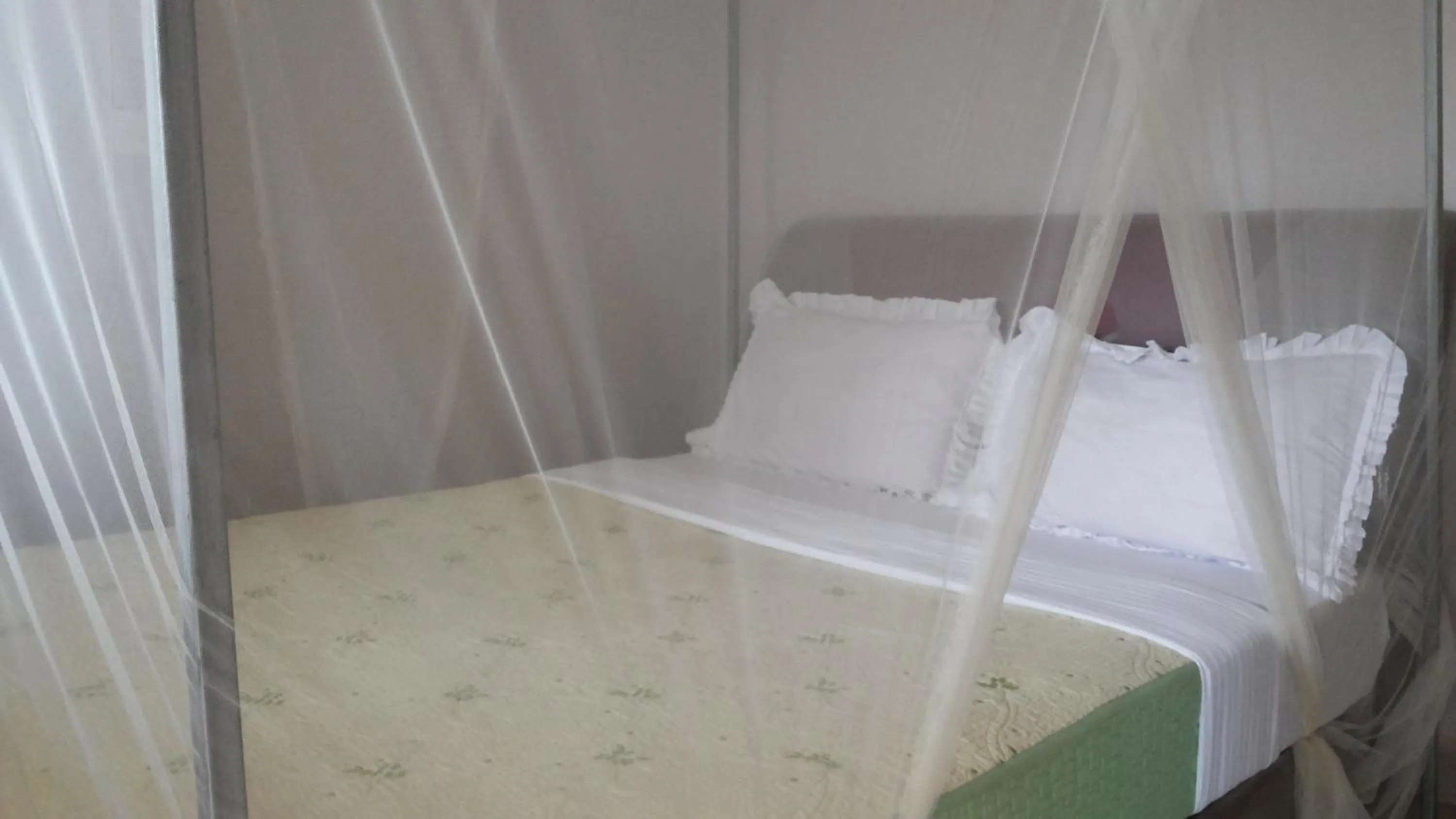 Bathroom in Blue Dove Koboko