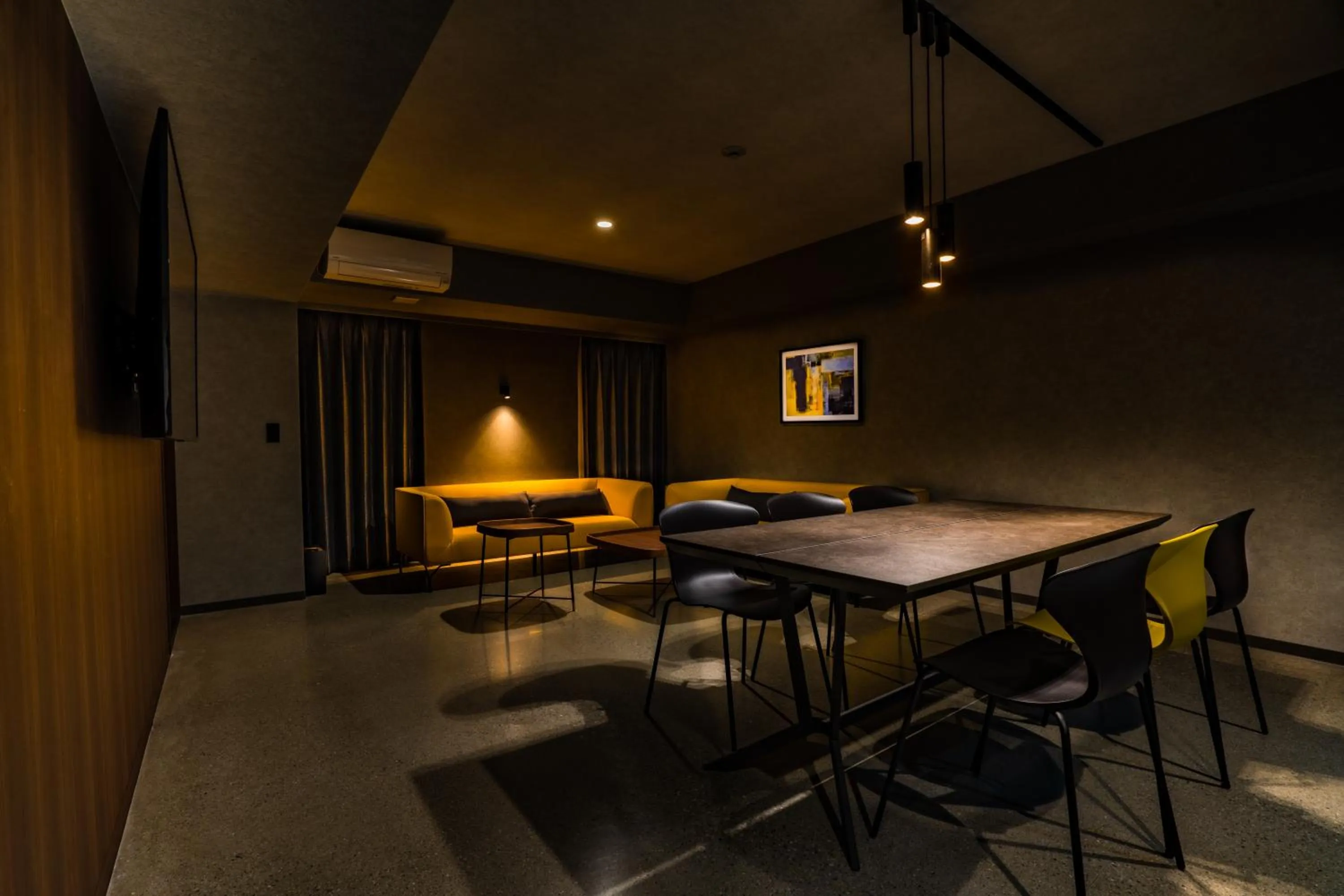 Dining area in Randor Hotel Namba Osaka Suites