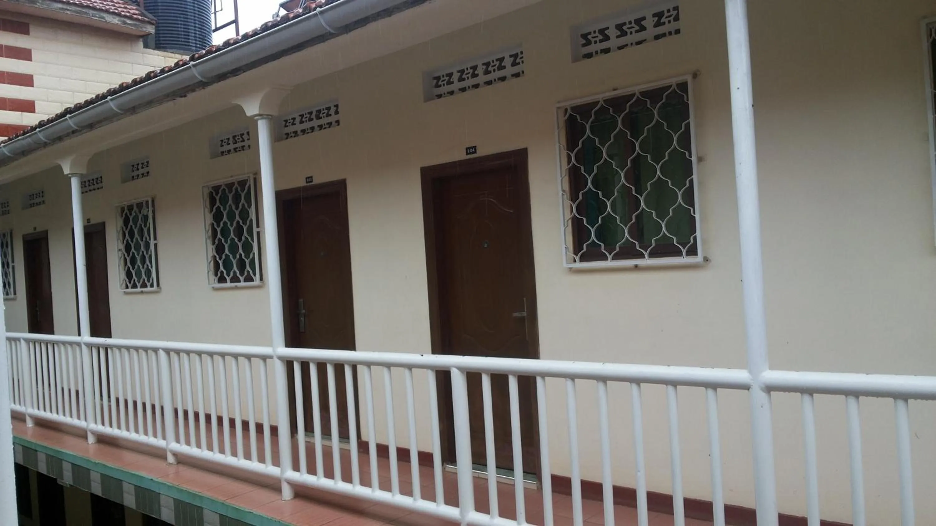 Facade/entrance in Leosim Hotel Nebbi