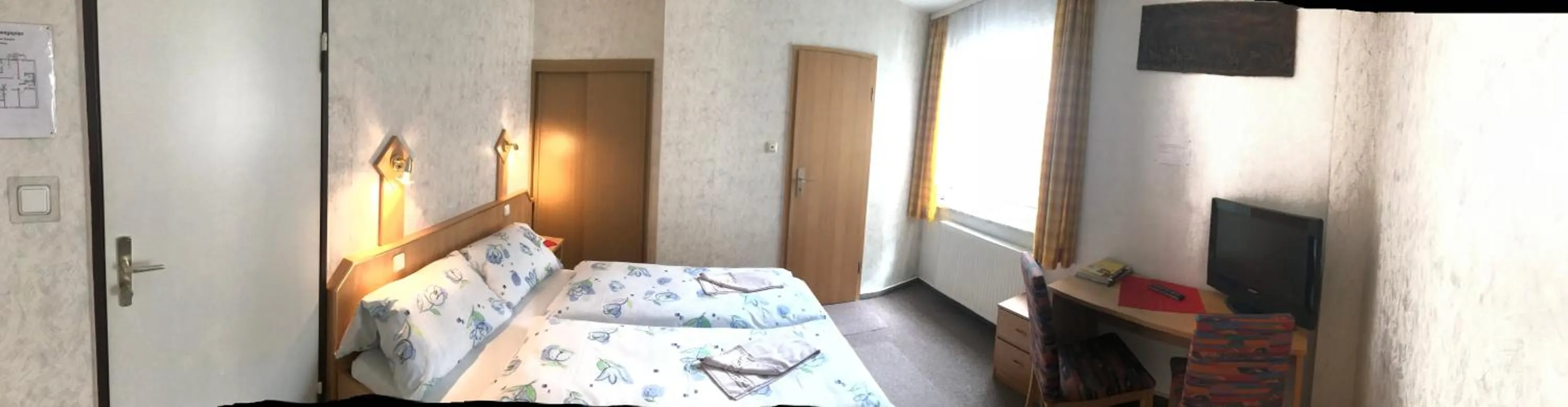 Bed in Hotel Terminus