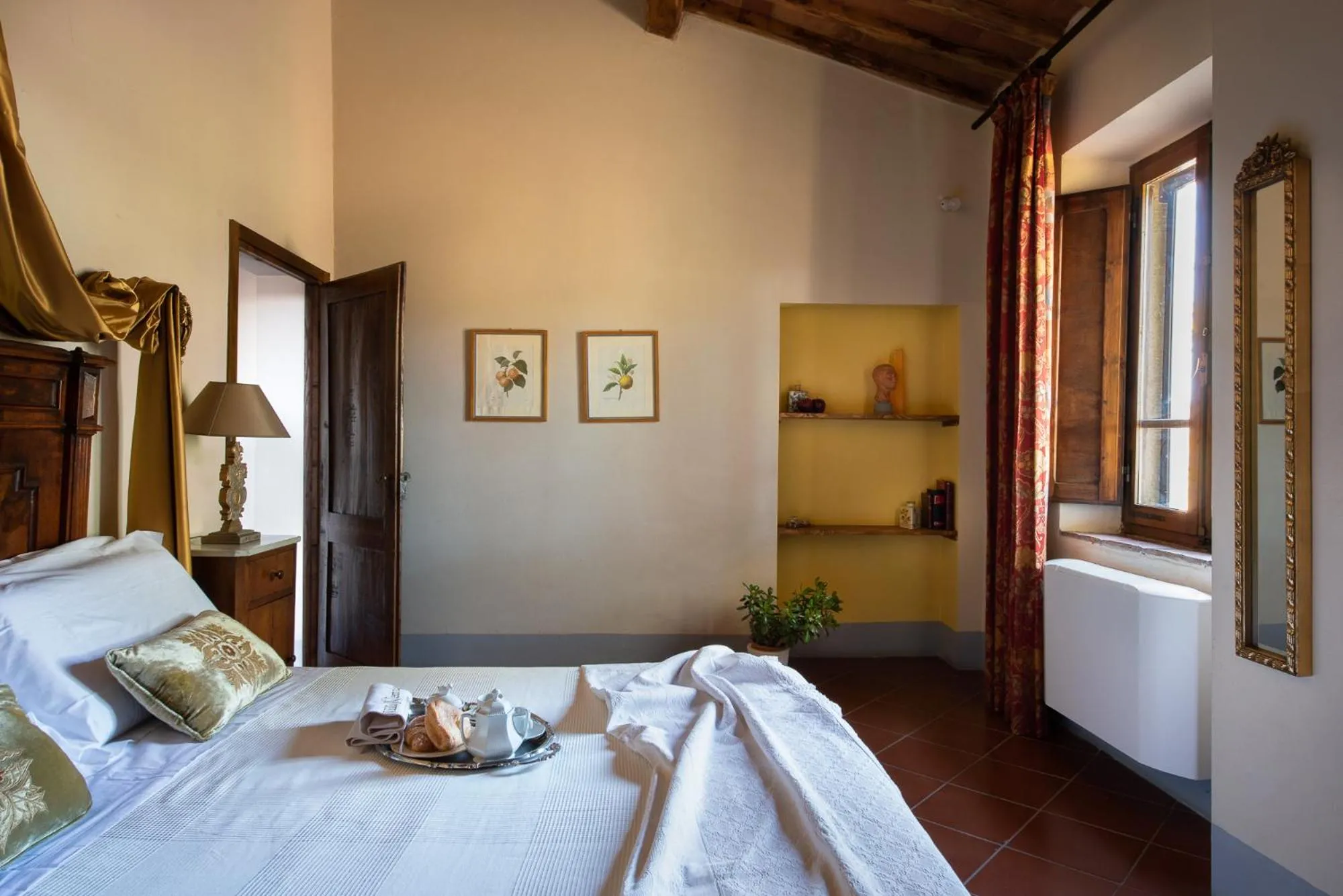 Bed in Villa Nemora